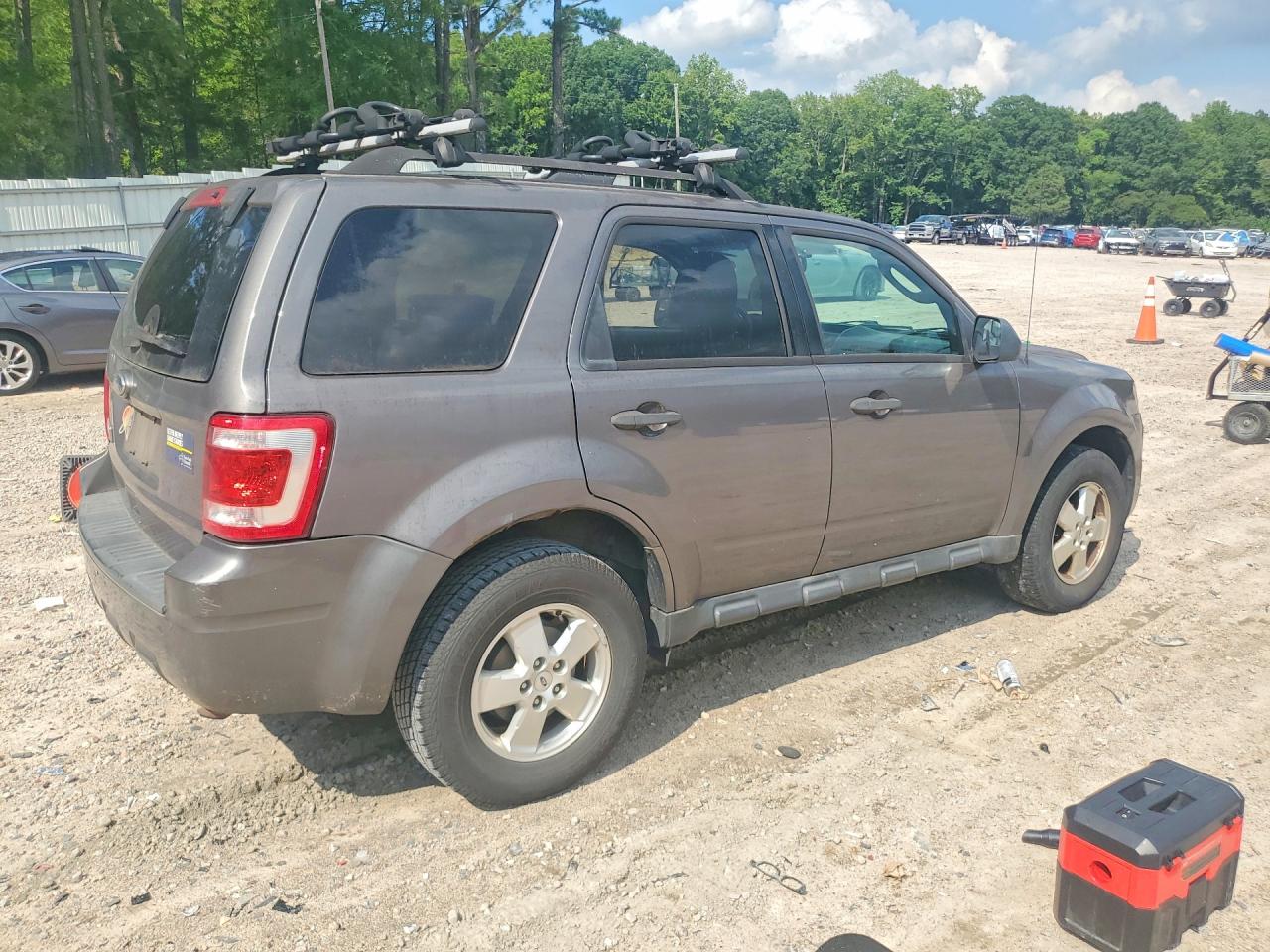 2011 Ford Escape Xlt Gray vin: 1FMCU9D7XBKB34451