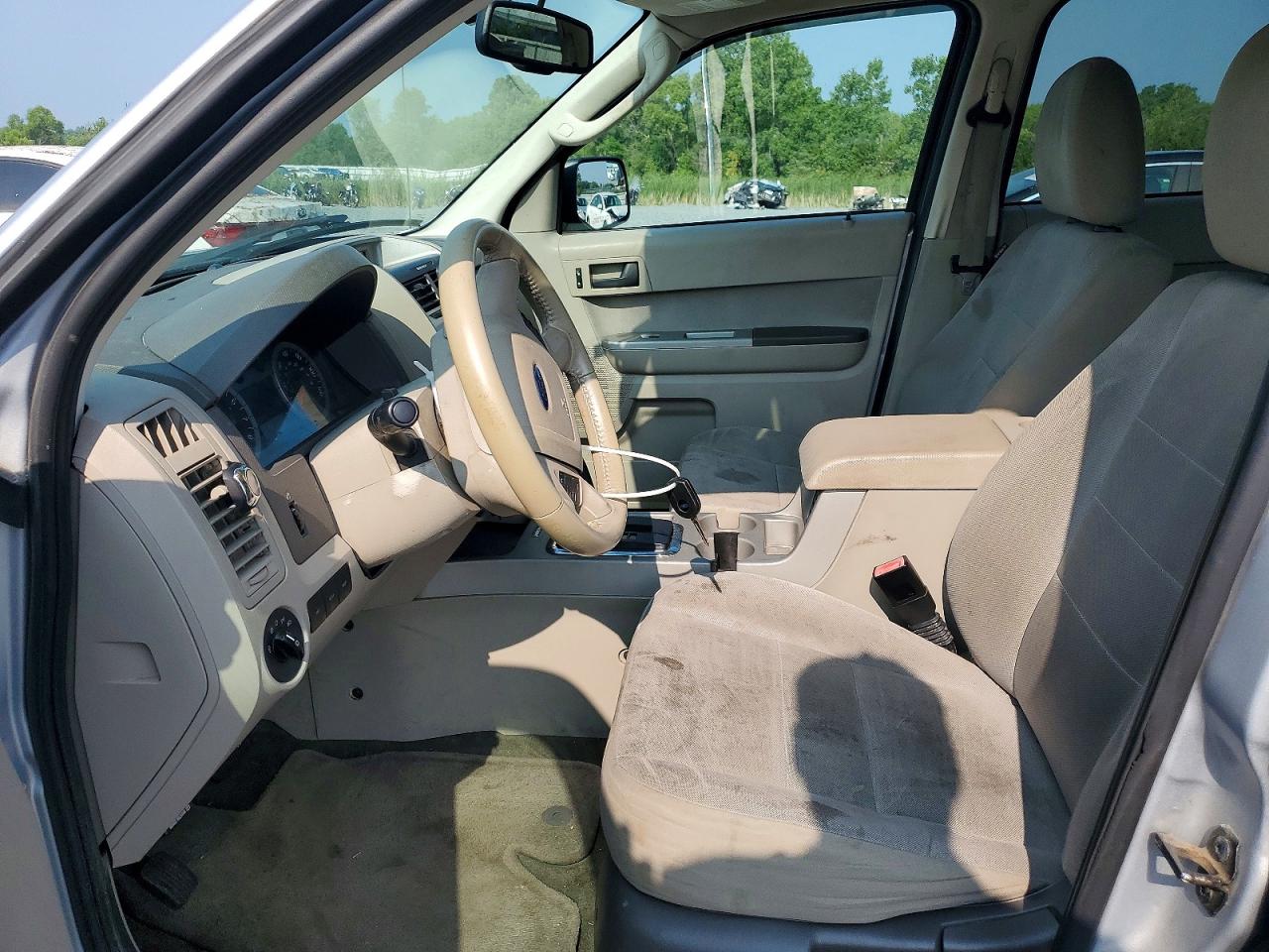2011 Ford Escape Xlt Silver vin: 1FMCU9D7XBKB58393