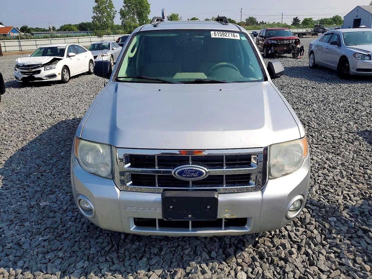 2011 Ford Escape Xlt Silver vin: 1FMCU9D7XBKB58393
