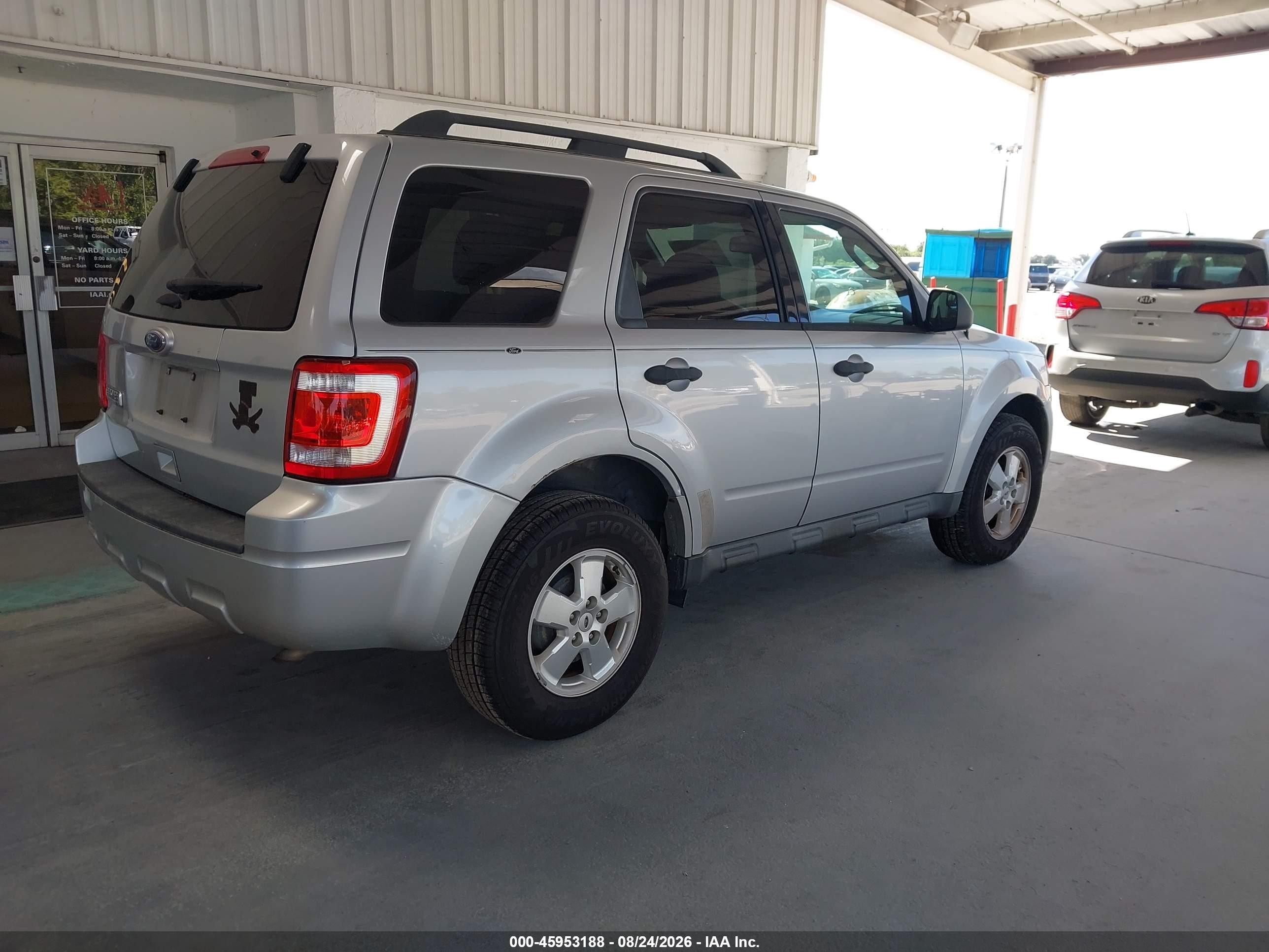 2011 Ford Escape Xlt Silver vin: 1FMCU9D7XBKC12419
