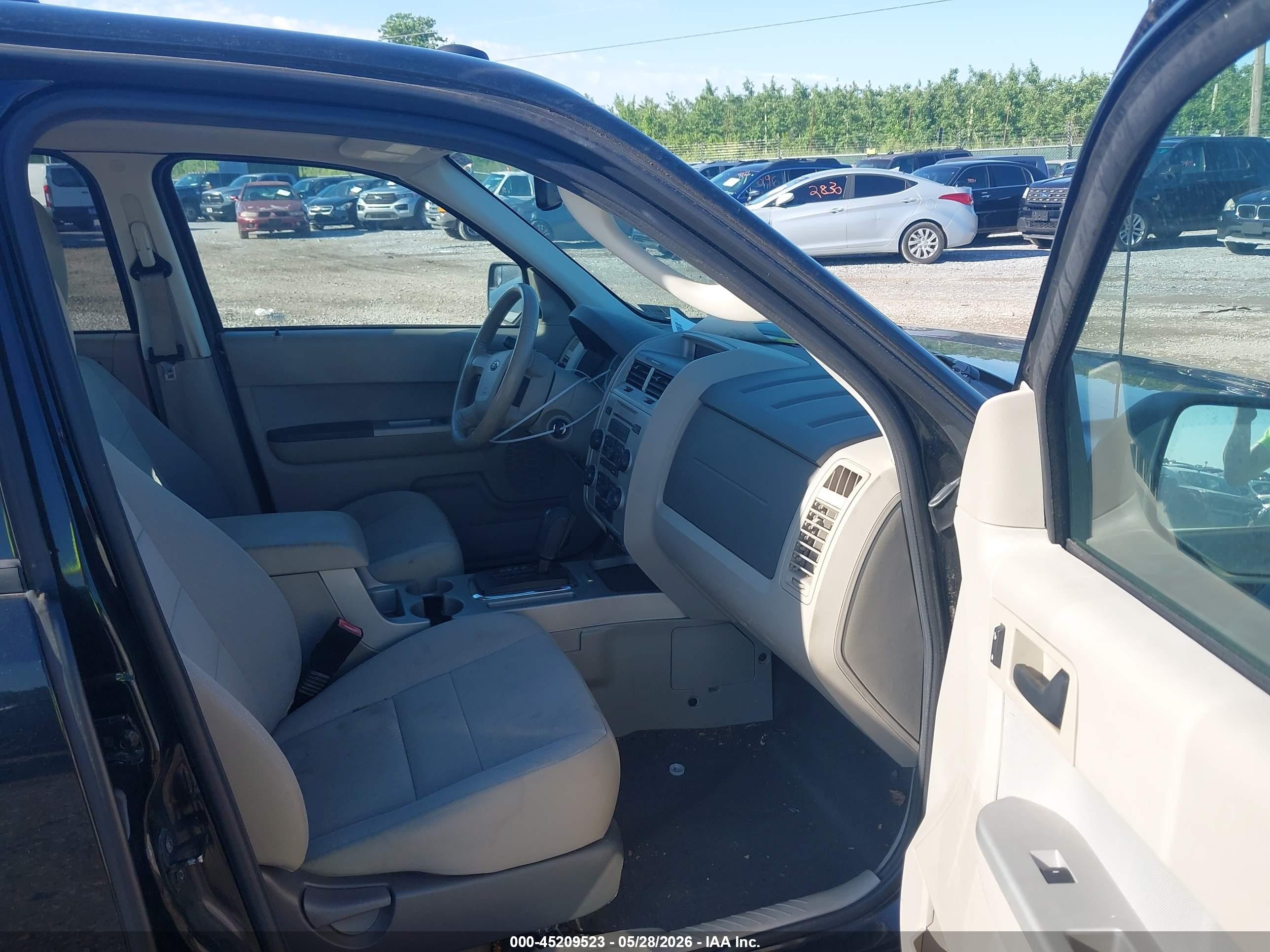 2012 Ford Escape Xlt Black vin: 1FMCU9D7XCKB37979