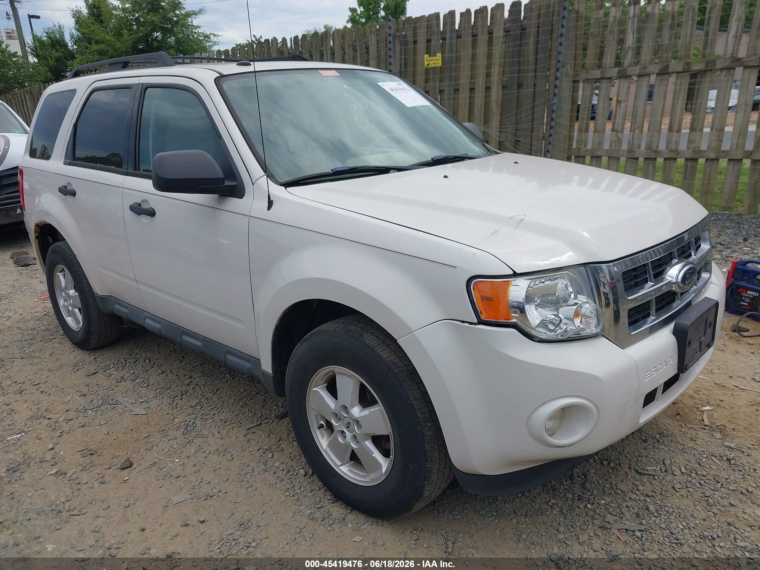 2012 Ford Escape Xlt White vin: 1FMCU9D7XCKB99009