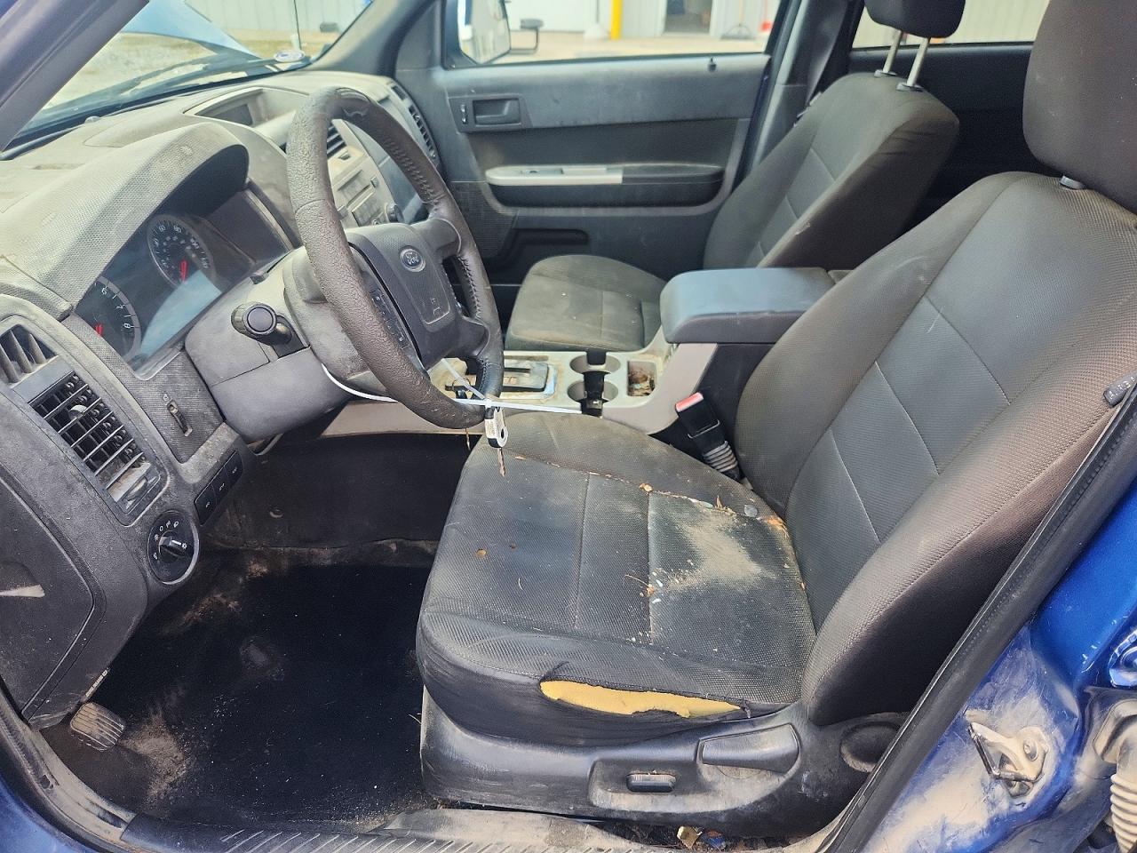2010 Ford Escape Xlt Blue vin: 1FMCU9DG0AKB63441