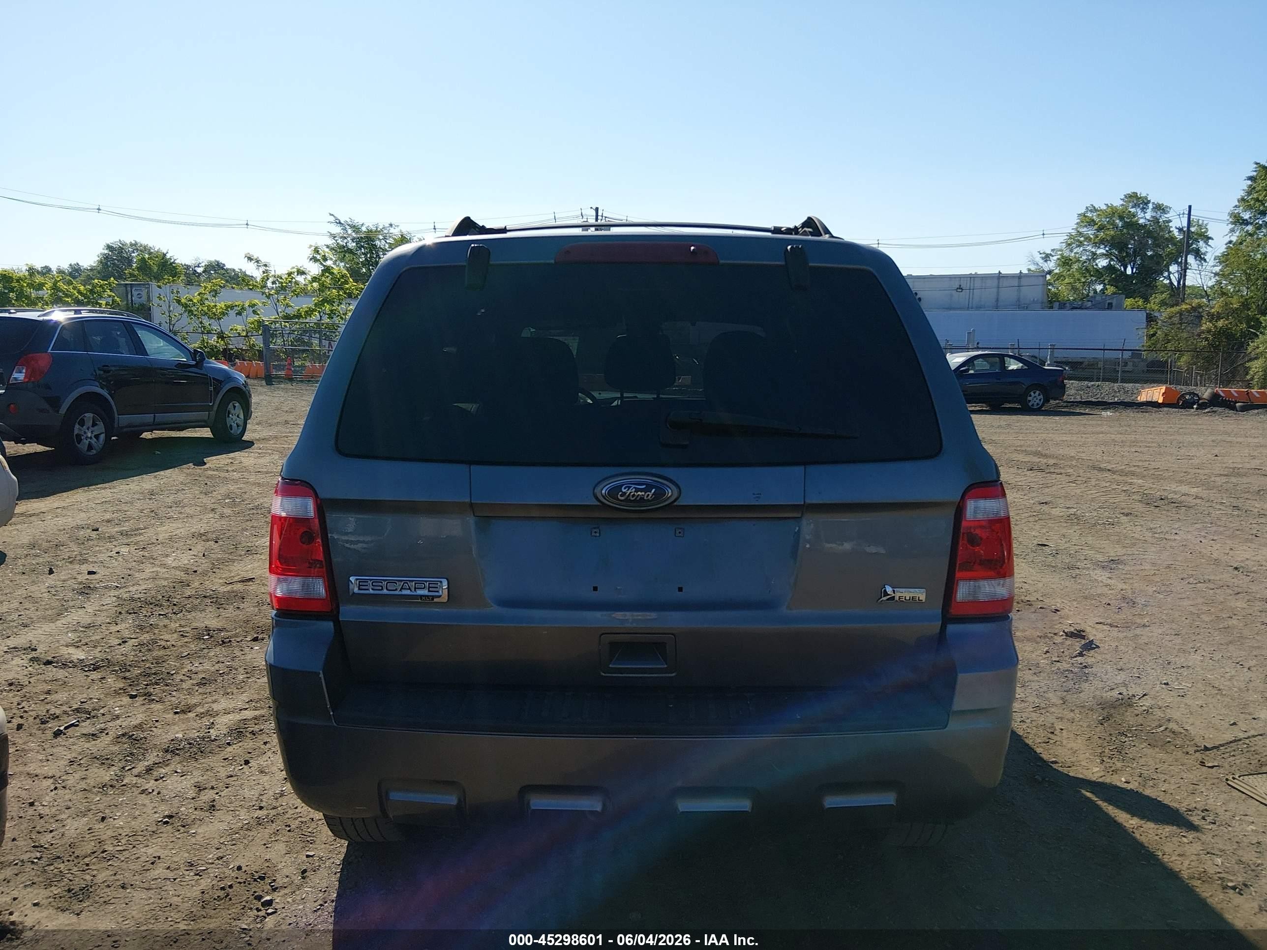 2010 Ford Escape Xlt Gray vin: 1FMCU9DG0AKD48640