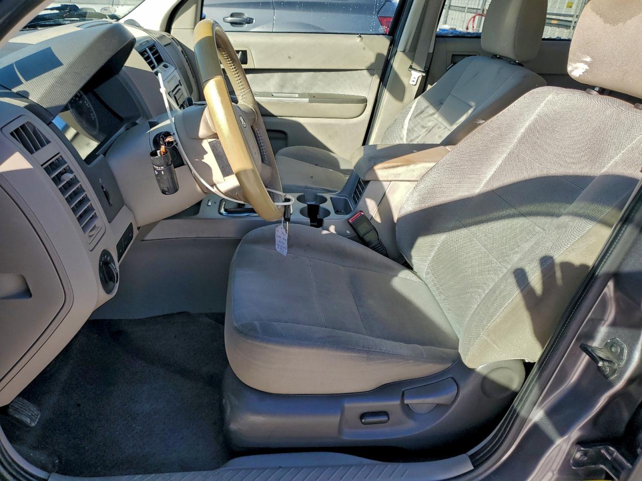 2011 Ford Escape Xlt Серый vin: 1FMCU9DG0BKA19874