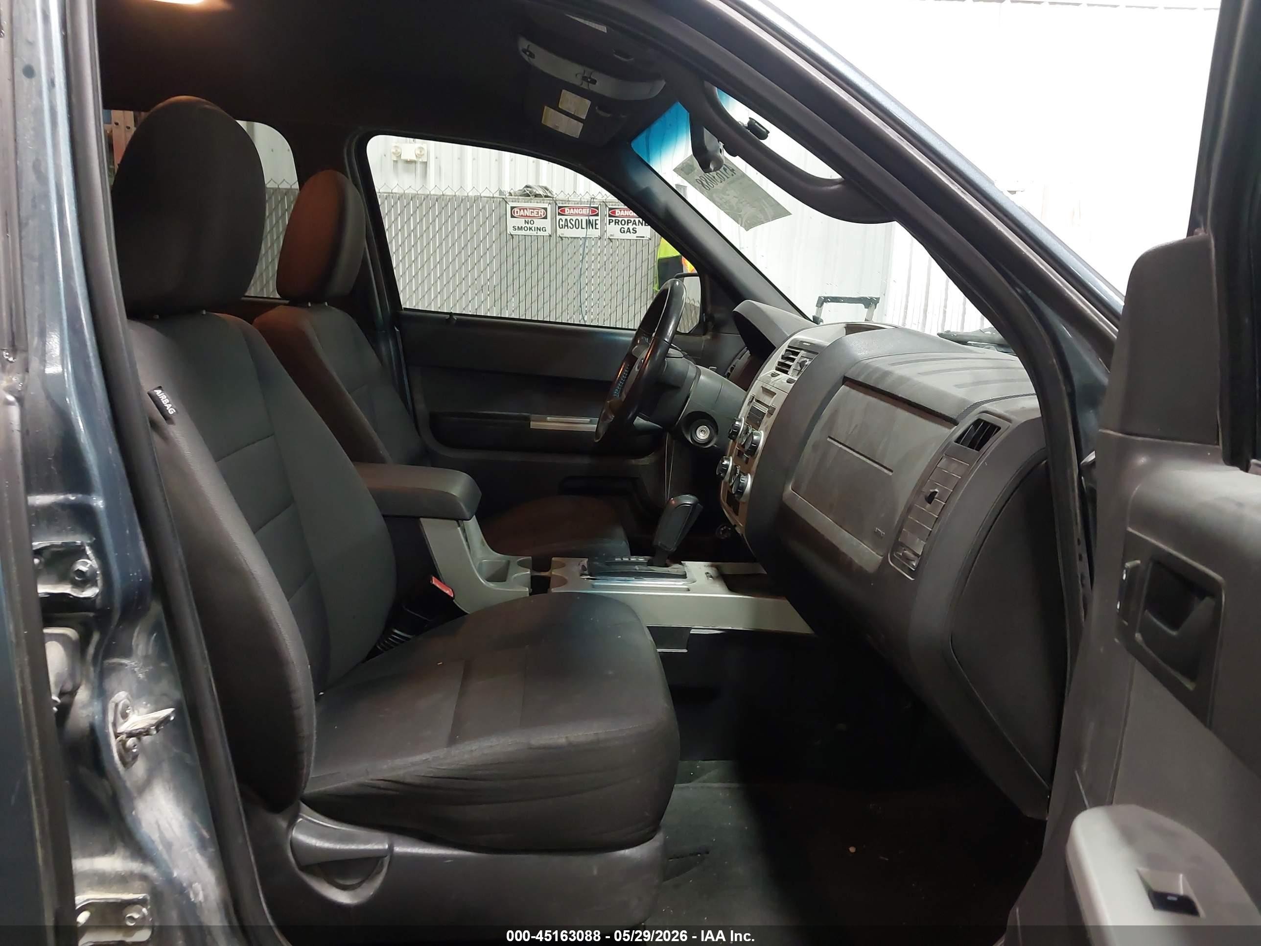 2011 Ford Escape Xlt Синий vin: 1FMCU9DG0BKA33984