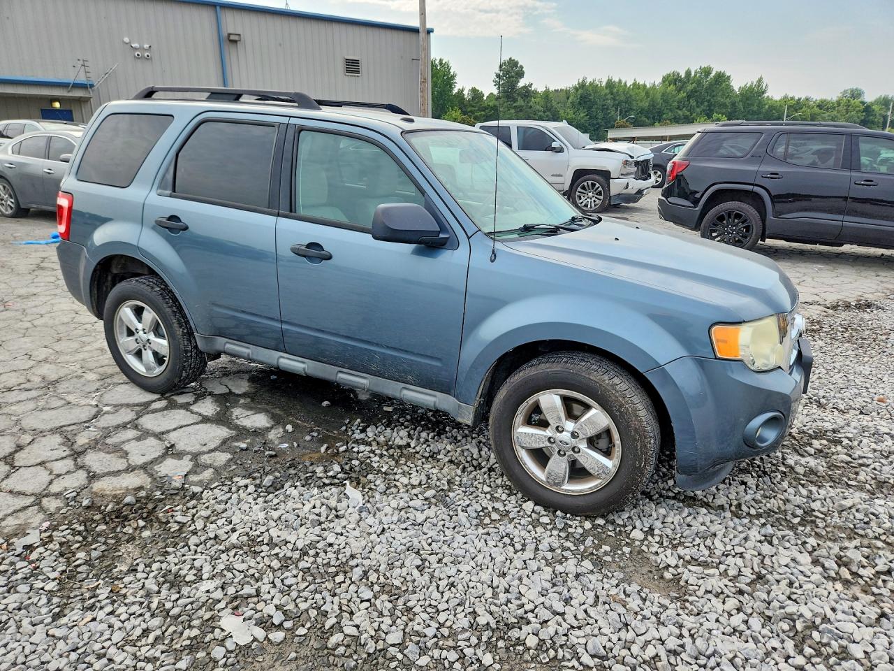 2011 Ford Escape Xlt Blue vin: 1FMCU9DG0BKA68265