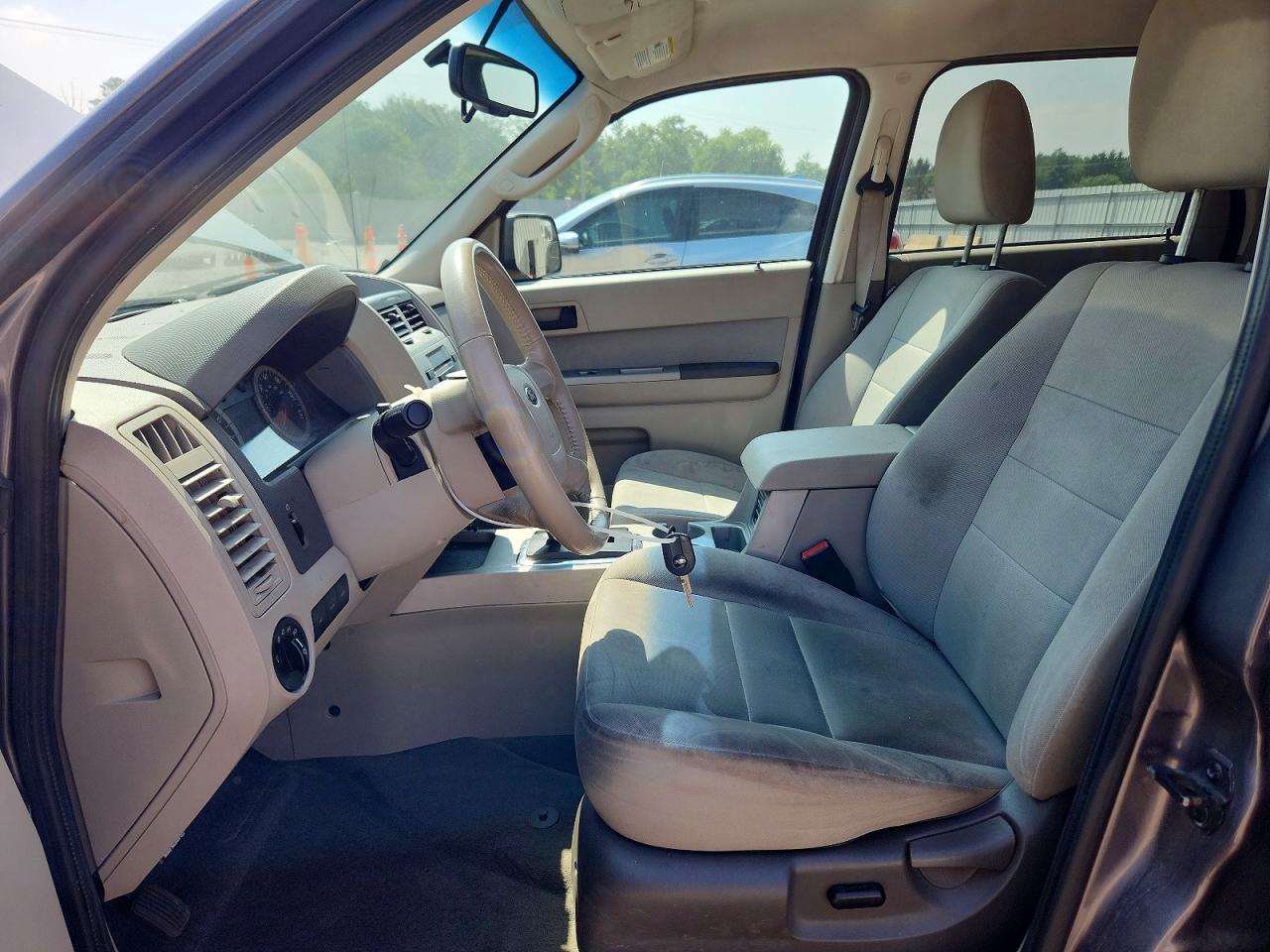 2011 Ford Escape Xlt Gray vin: 1FMCU9DG0BKA91481
