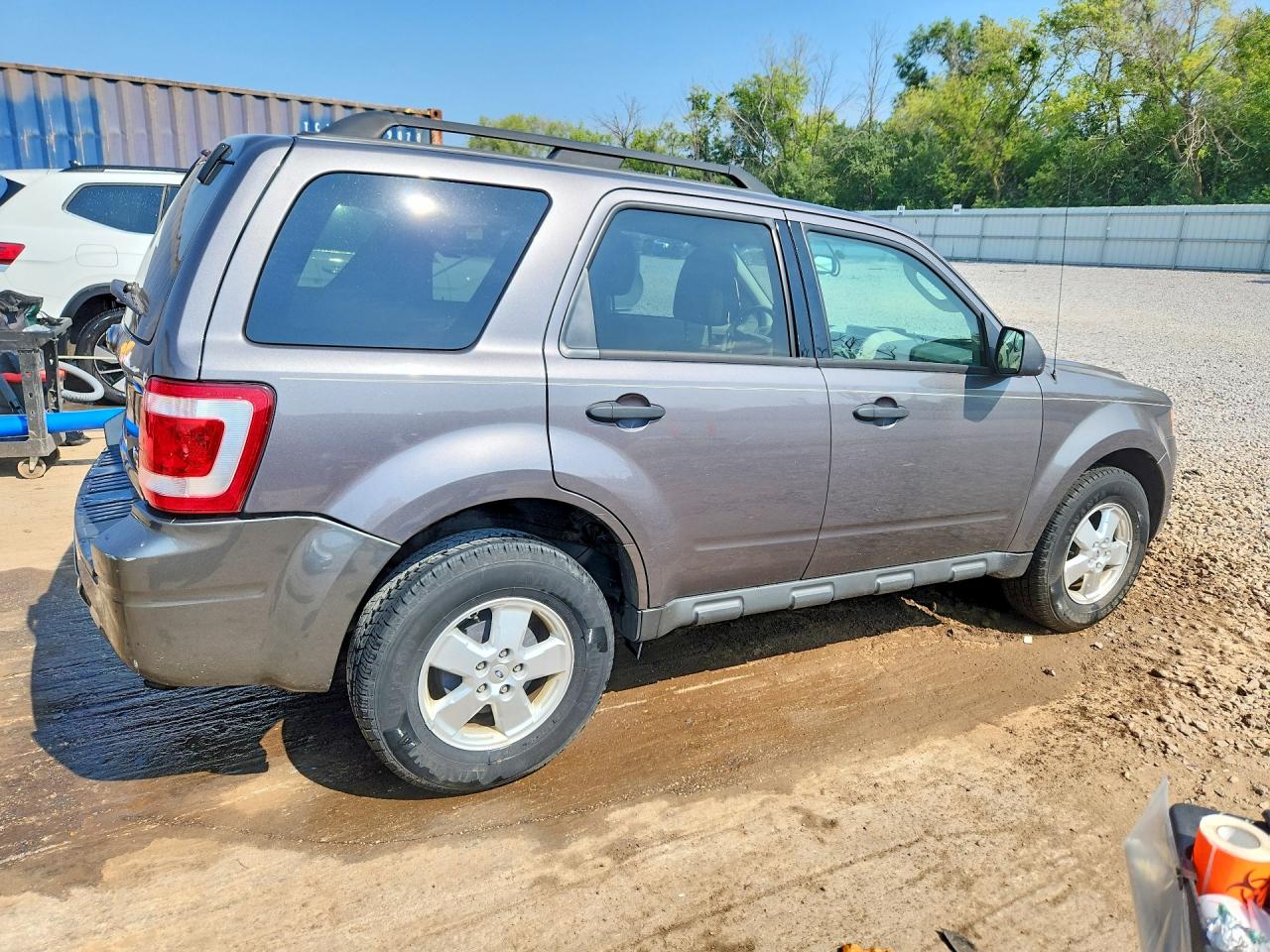 2011 Ford Escape Xlt Gray vin: 1FMCU9DG0BKA91481