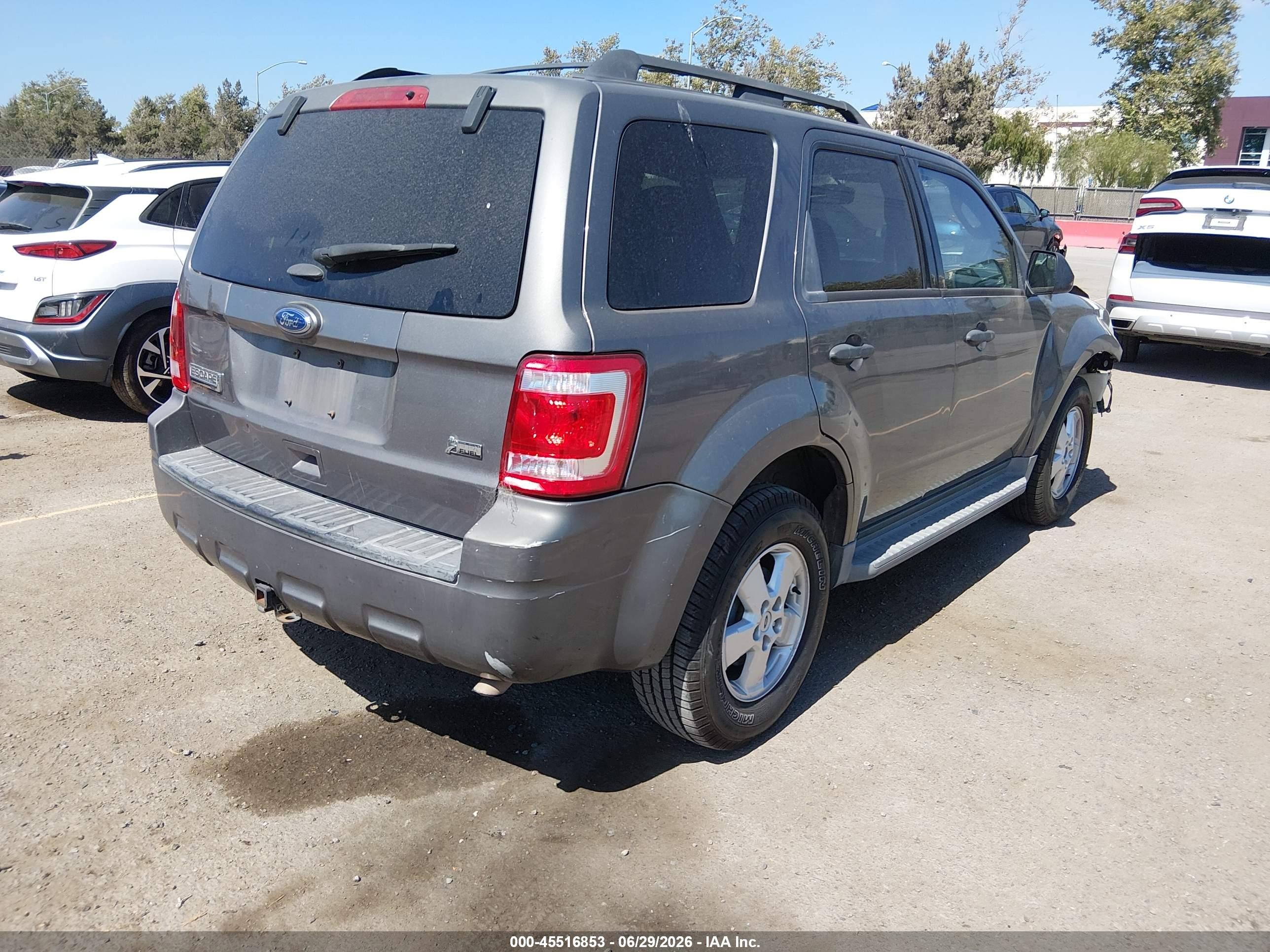 2011 Ford Escape Xlt Gray vin: 1FMCU9DG0BKB18789