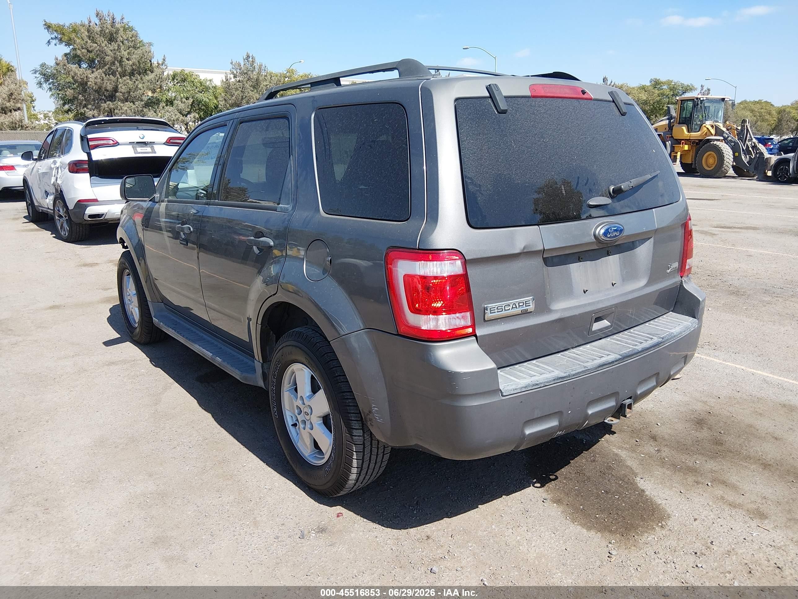 2011 Ford Escape Xlt Gray vin: 1FMCU9DG0BKB18789