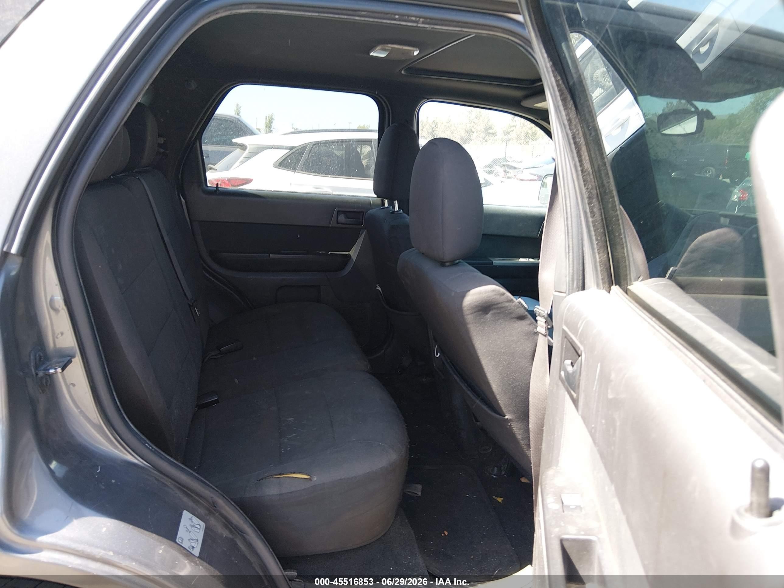 2011 Ford Escape Xlt Gray vin: 1FMCU9DG0BKB18789