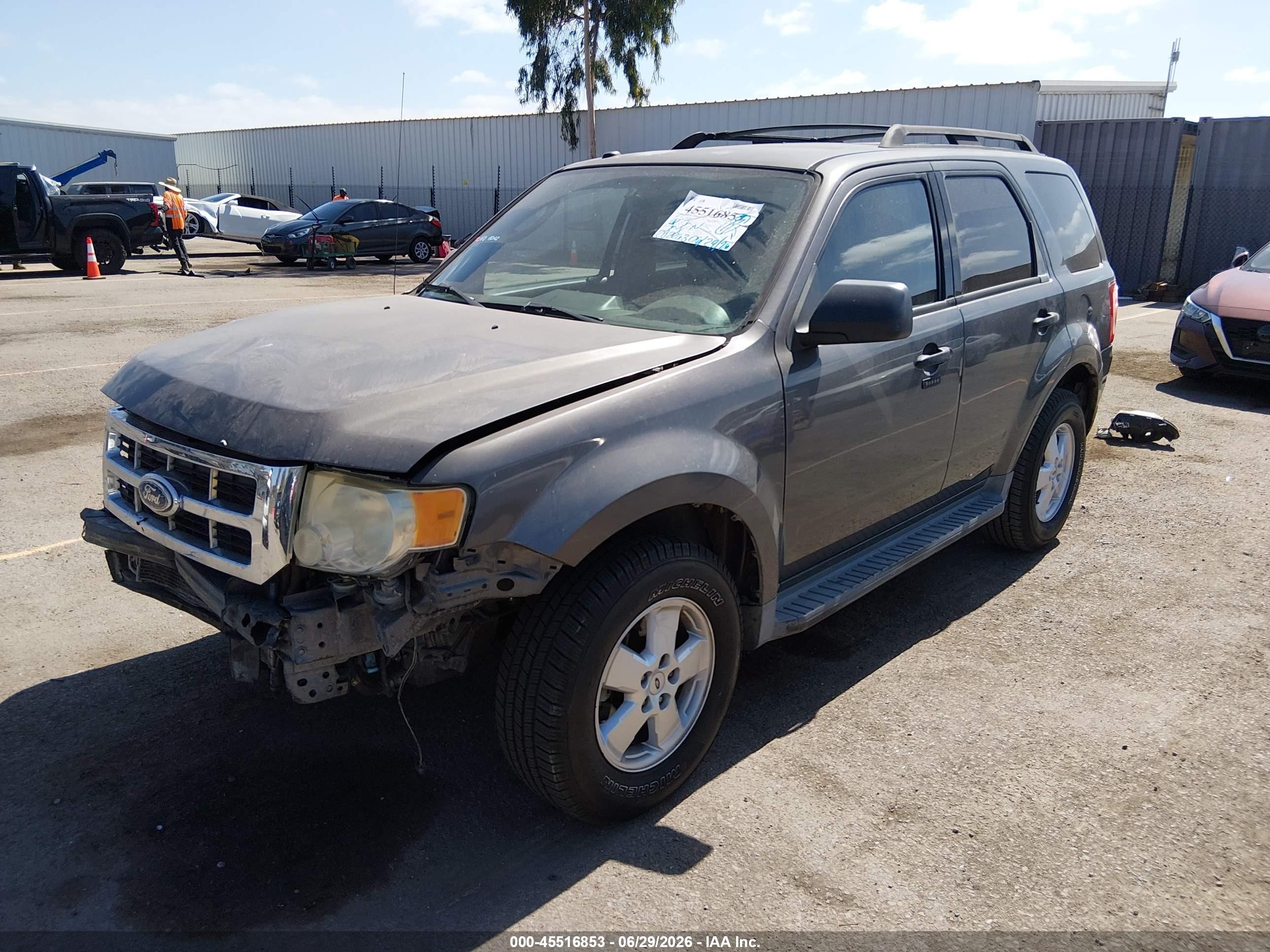 2011 Ford Escape Xlt Gray vin: 1FMCU9DG0BKB18789