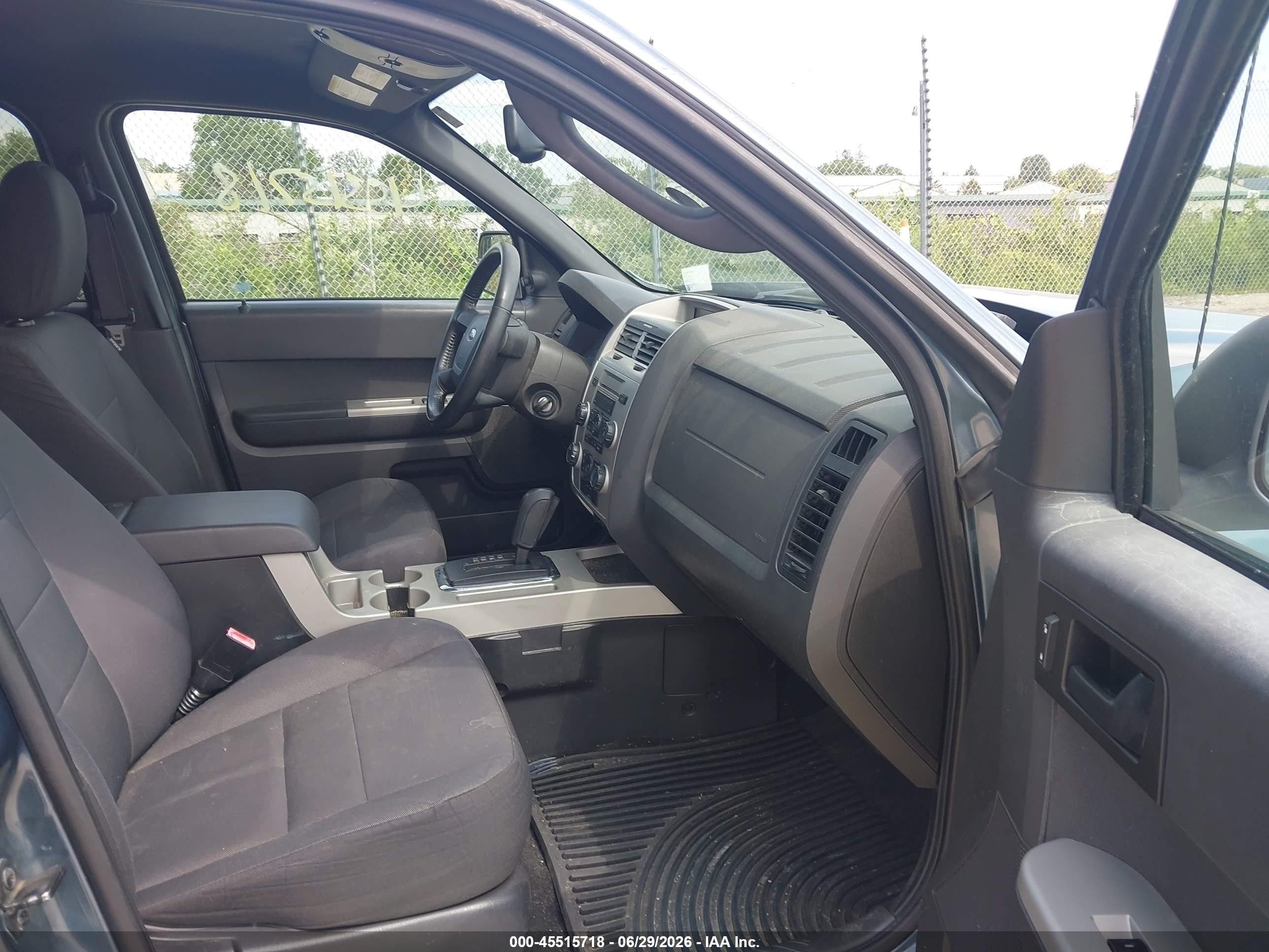 2011 Ford Escape Xlt Blue vin: 1FMCU9DG0BKB92441