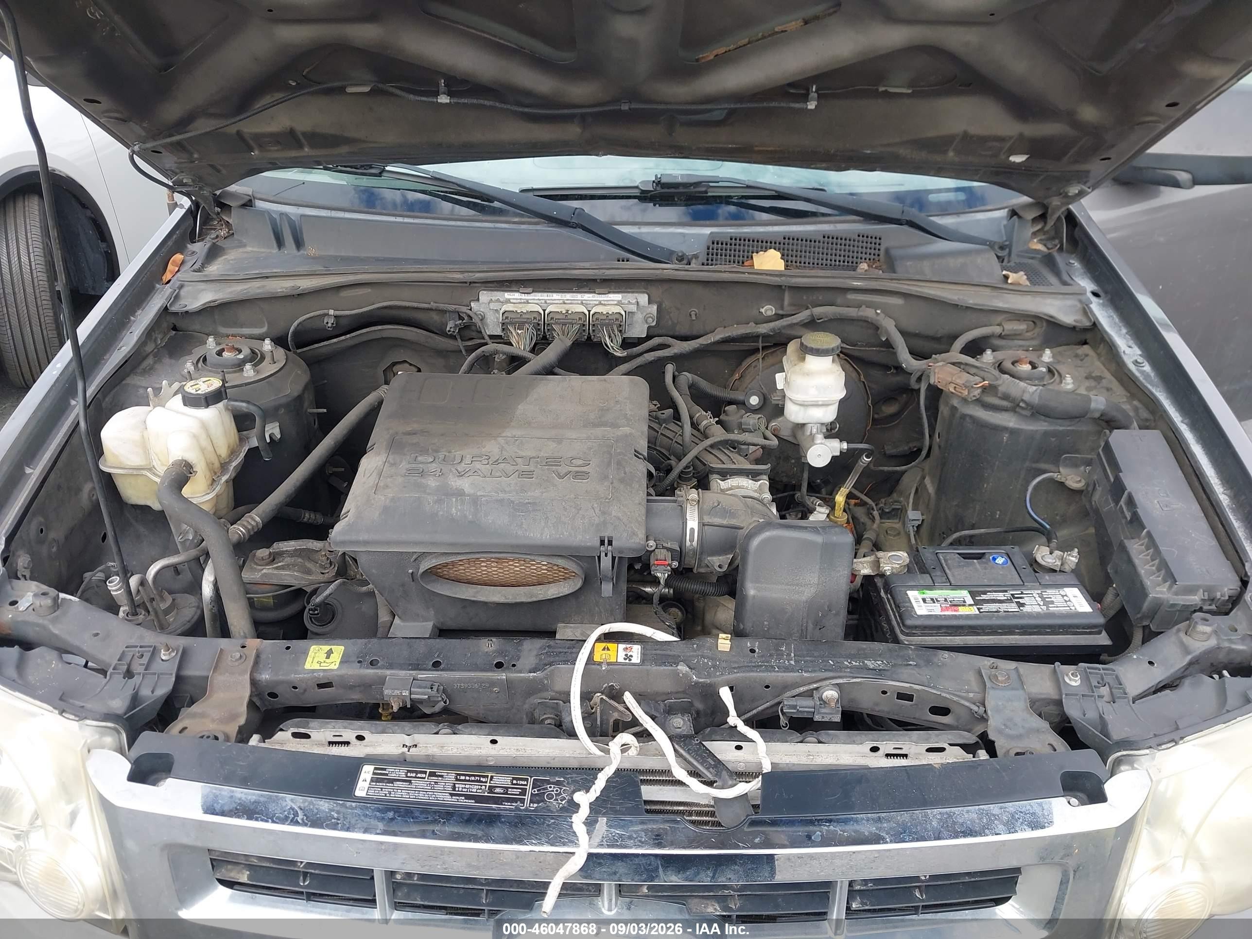 2011 Ford Escape Xlt Gray vin: 1FMCU9DG0BKC65176