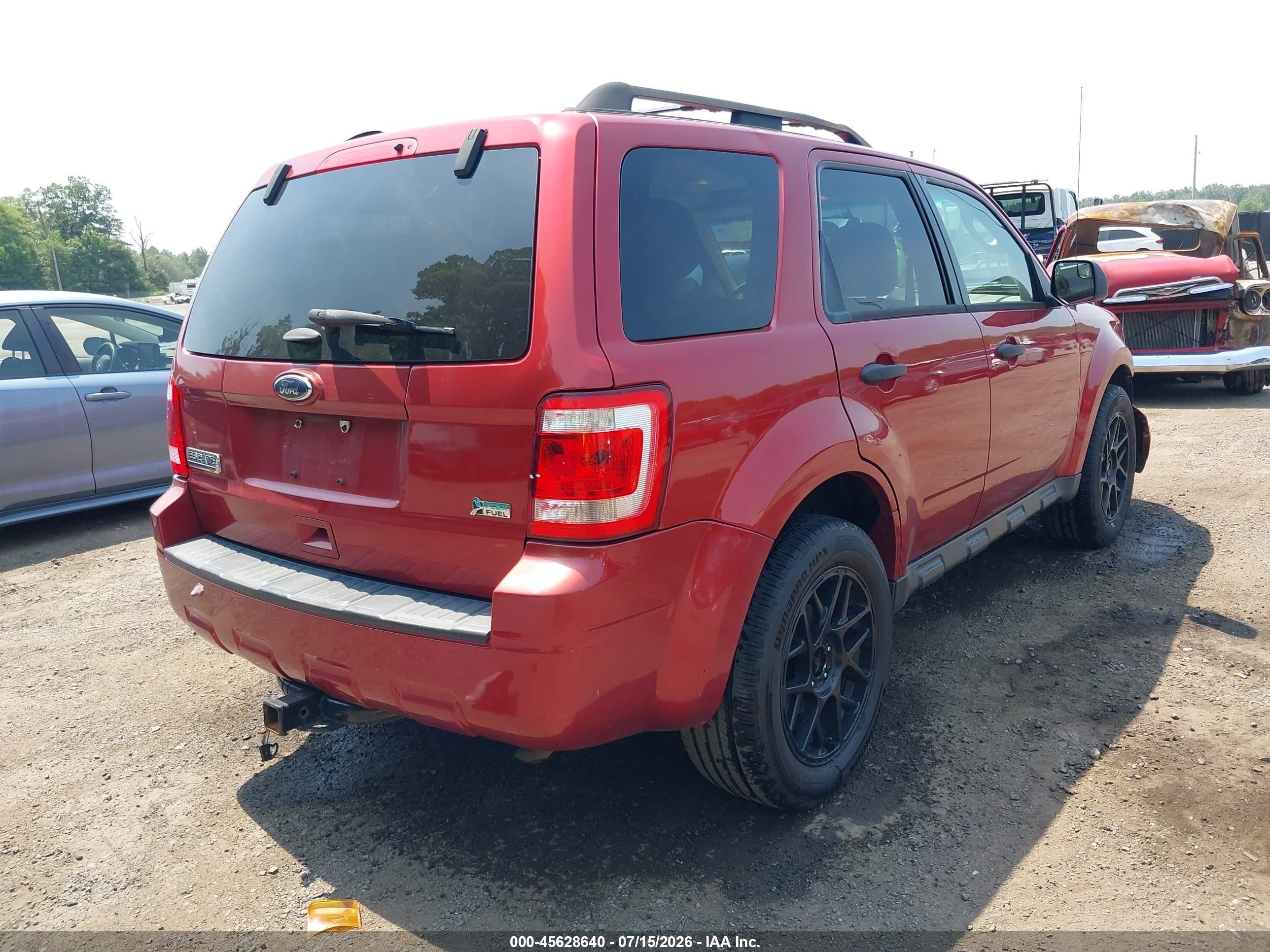 2012 Ford Escape Xlt Red vin: 1FMCU9DG0CKA33193