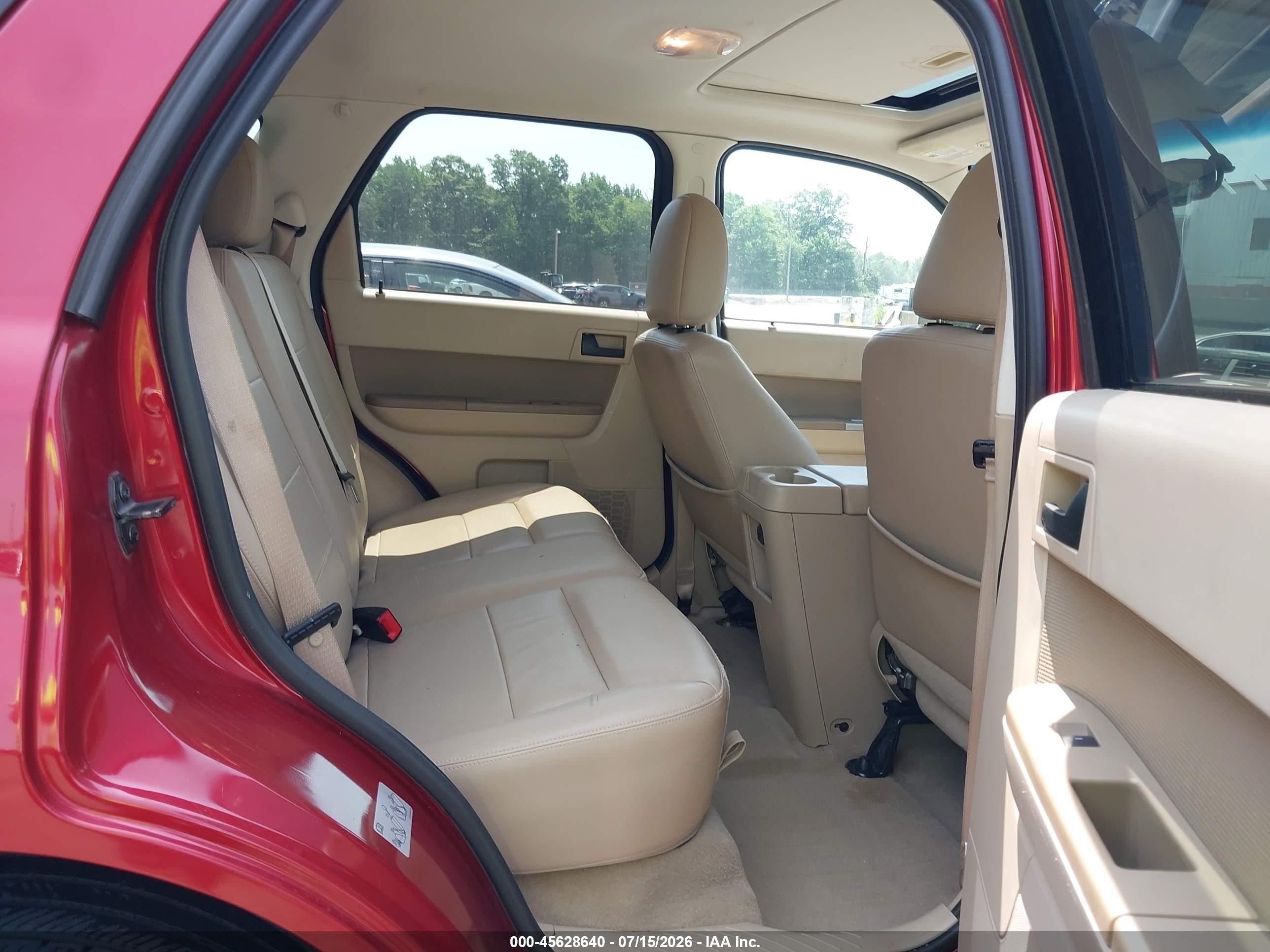 2012 Ford Escape Xlt Red vin: 1FMCU9DG0CKA33193