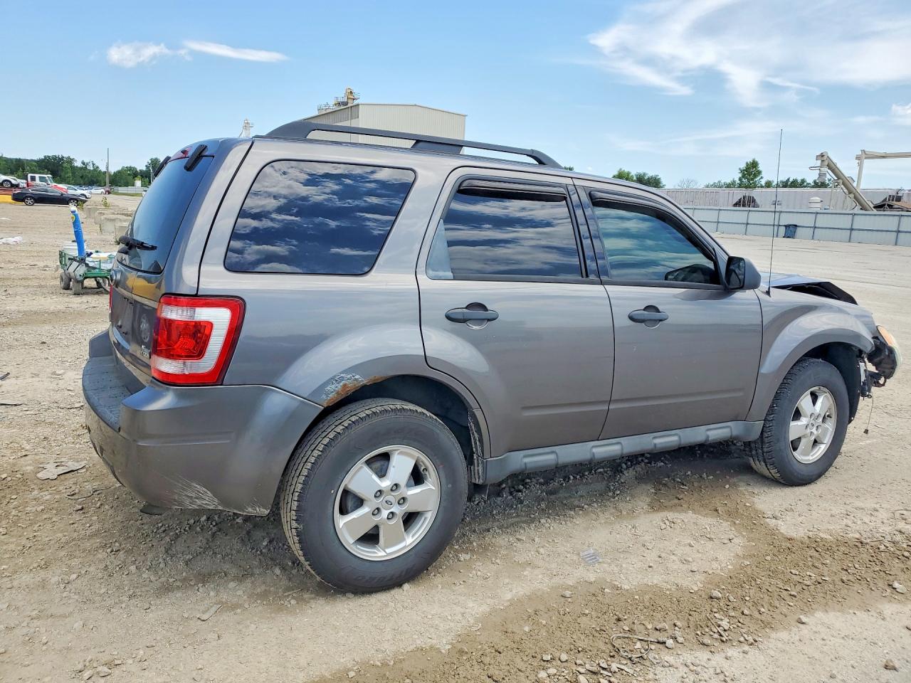 2012 Ford Escape Xlt Gray vin: 1FMCU9DG0CKA83768