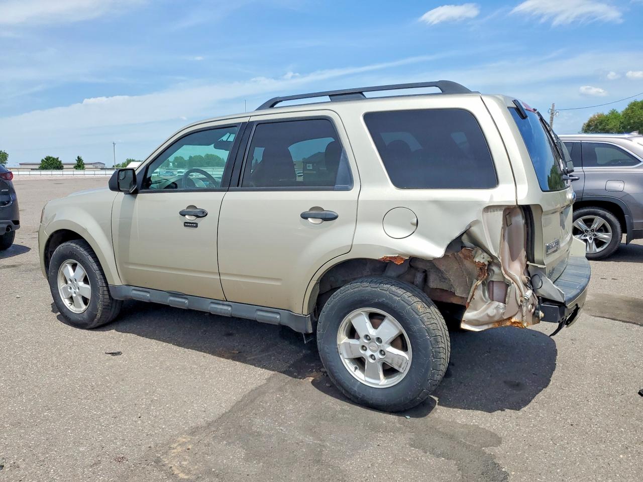 2012 Ford Escape Xlt Желто-коричневый vin: 1FMCU9DG0CKB54743