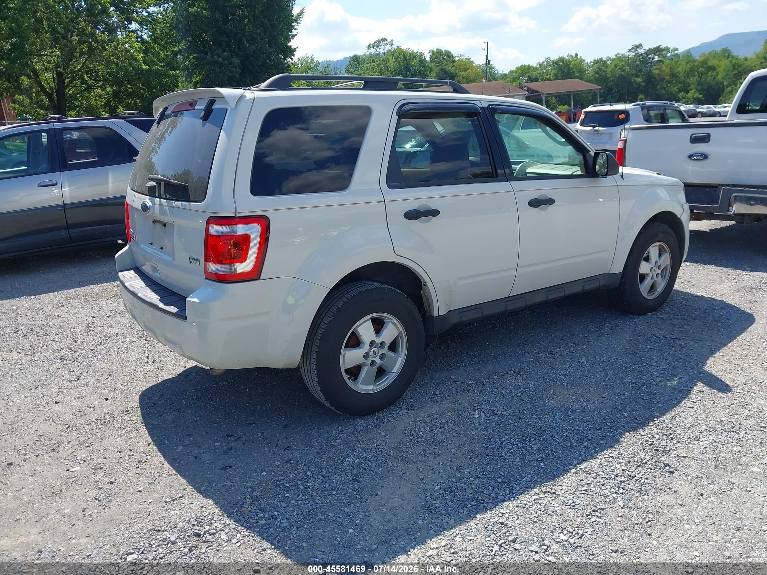 2012 Ford Escape Xlt Белый vin: 1FMCU9DG0CKC52543