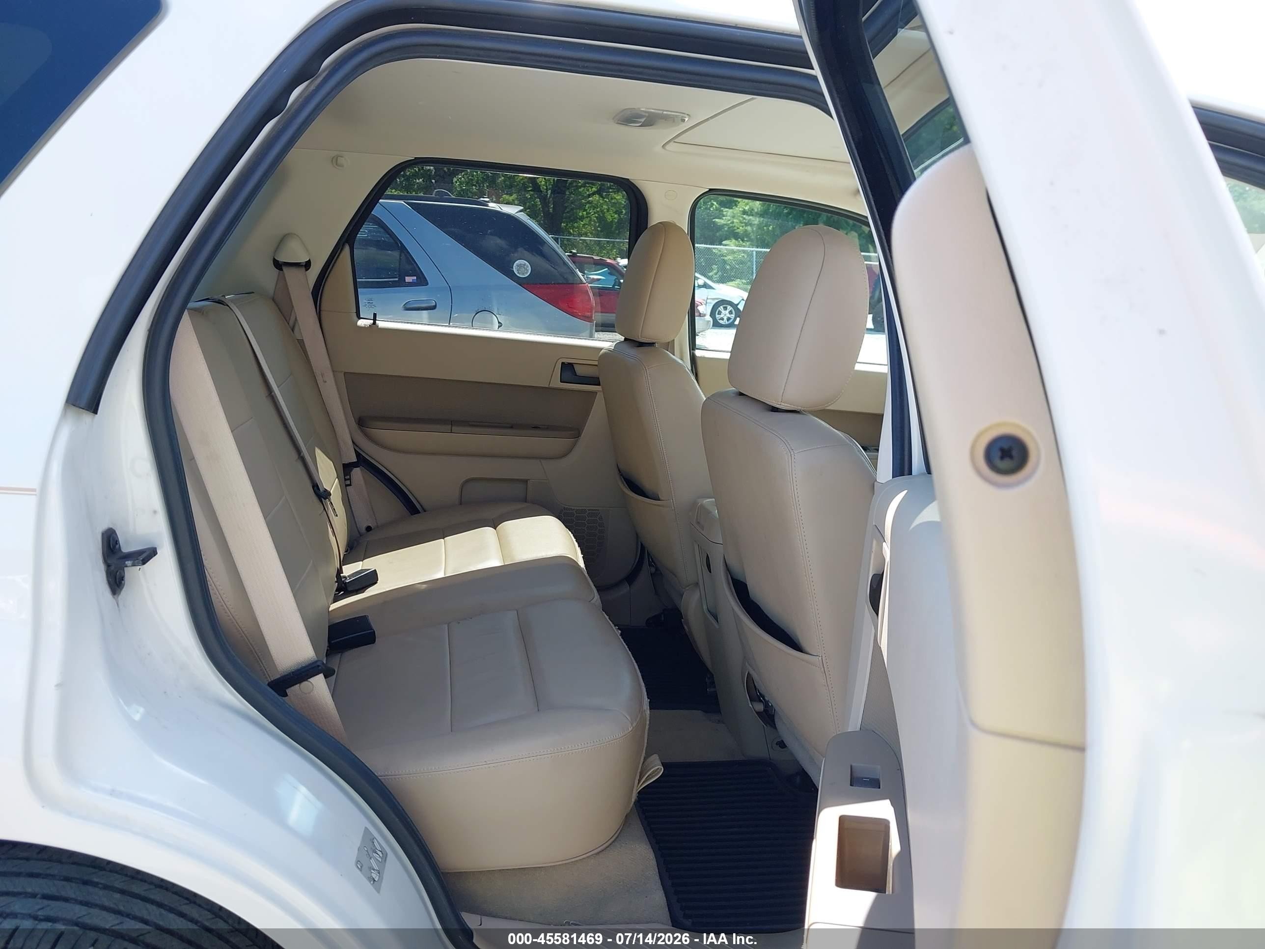2012 Ford Escape Xlt Белый vin: 1FMCU9DG0CKC52543