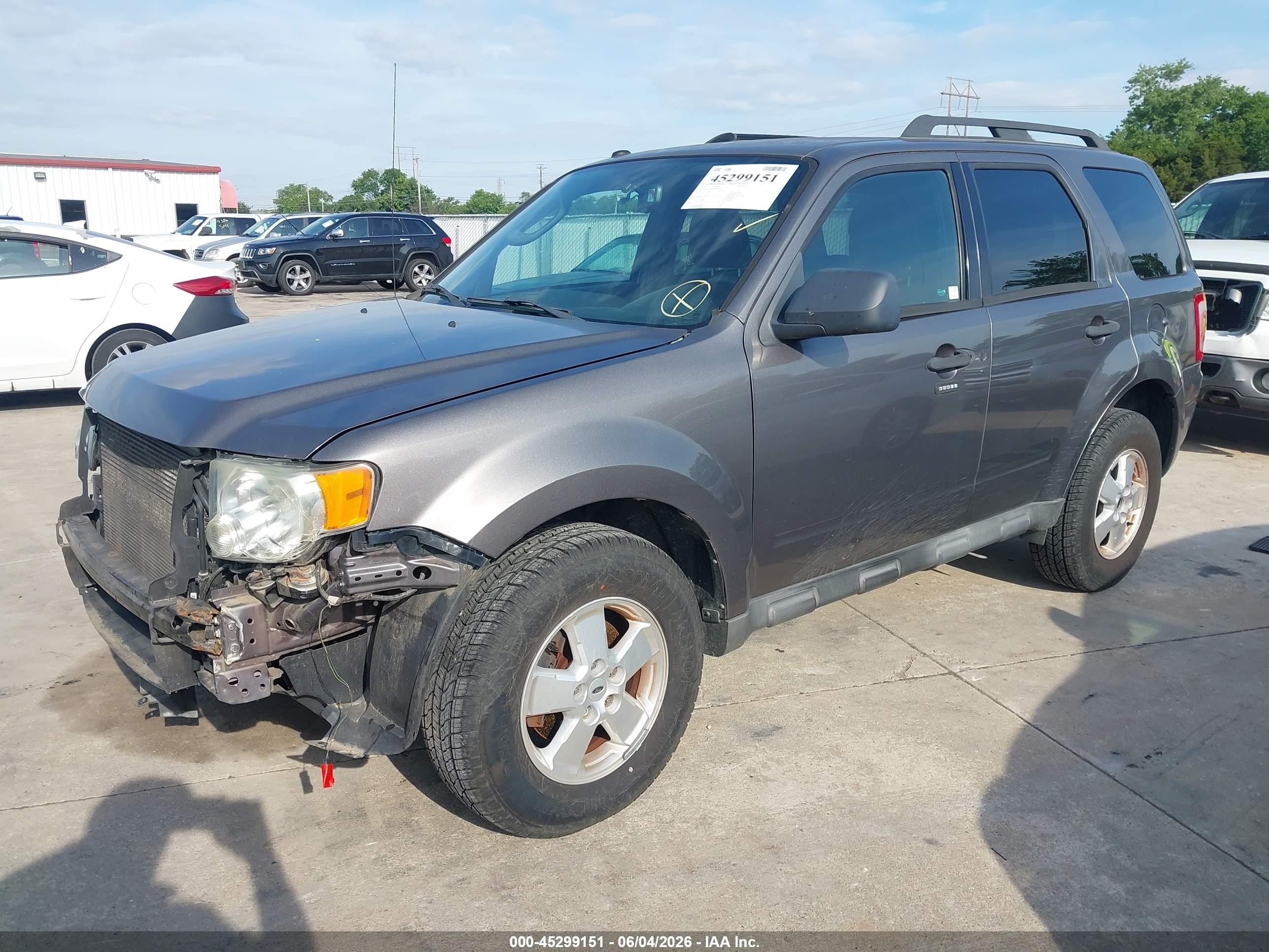 2010 Ford Escape Xlt Gray vin: 1FMCU9DG1AKB06603