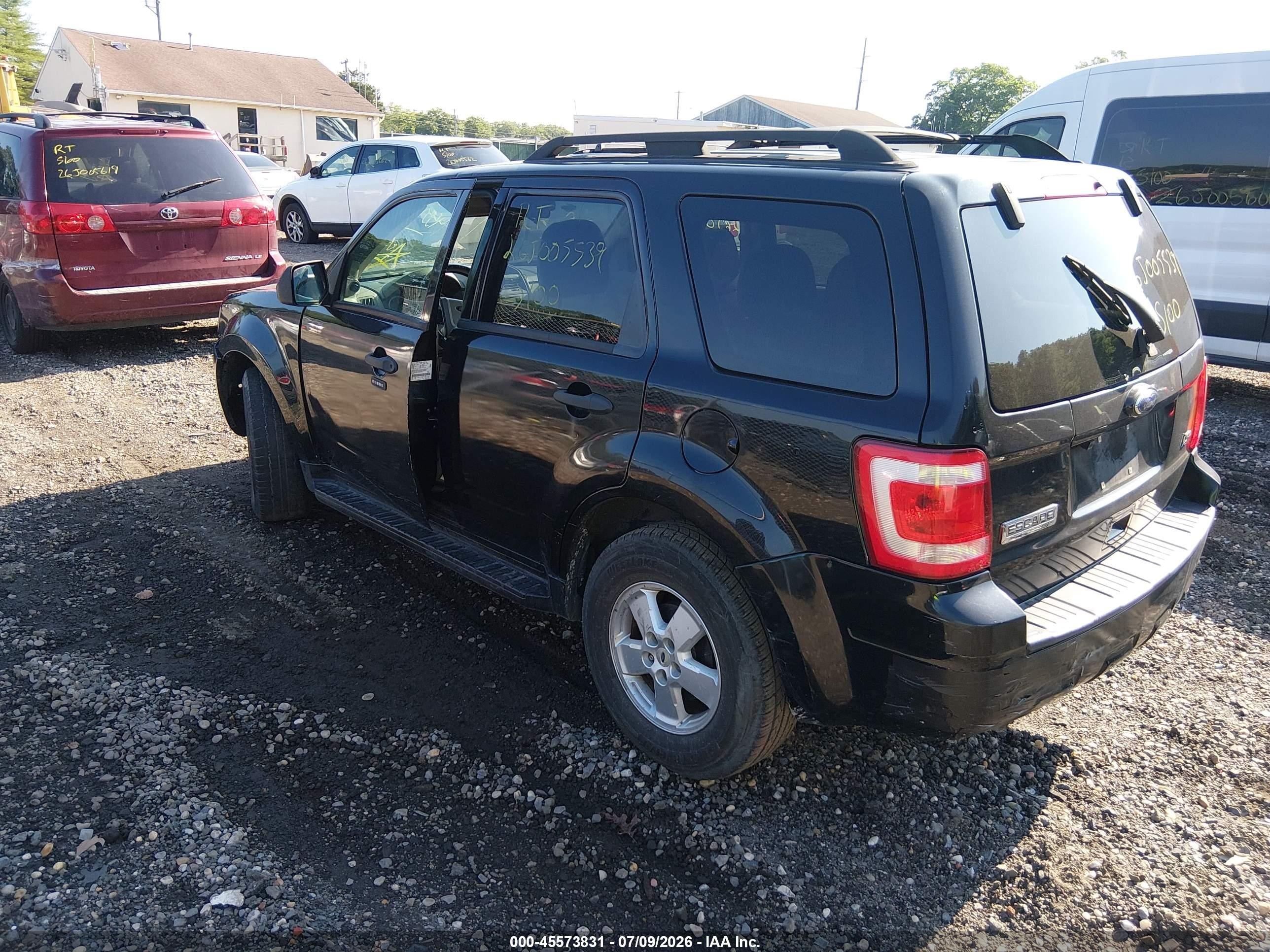 2010 Ford Escape Xlt Black vin: 1FMCU9DG1AKC84432