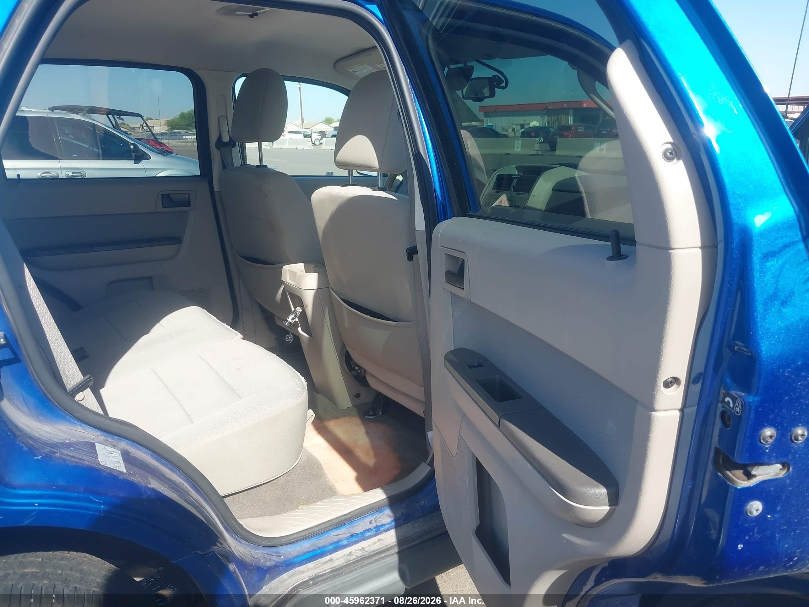 2011 Ford Escape Xlt Blue vin: 1FMCU9DG1BKA50776