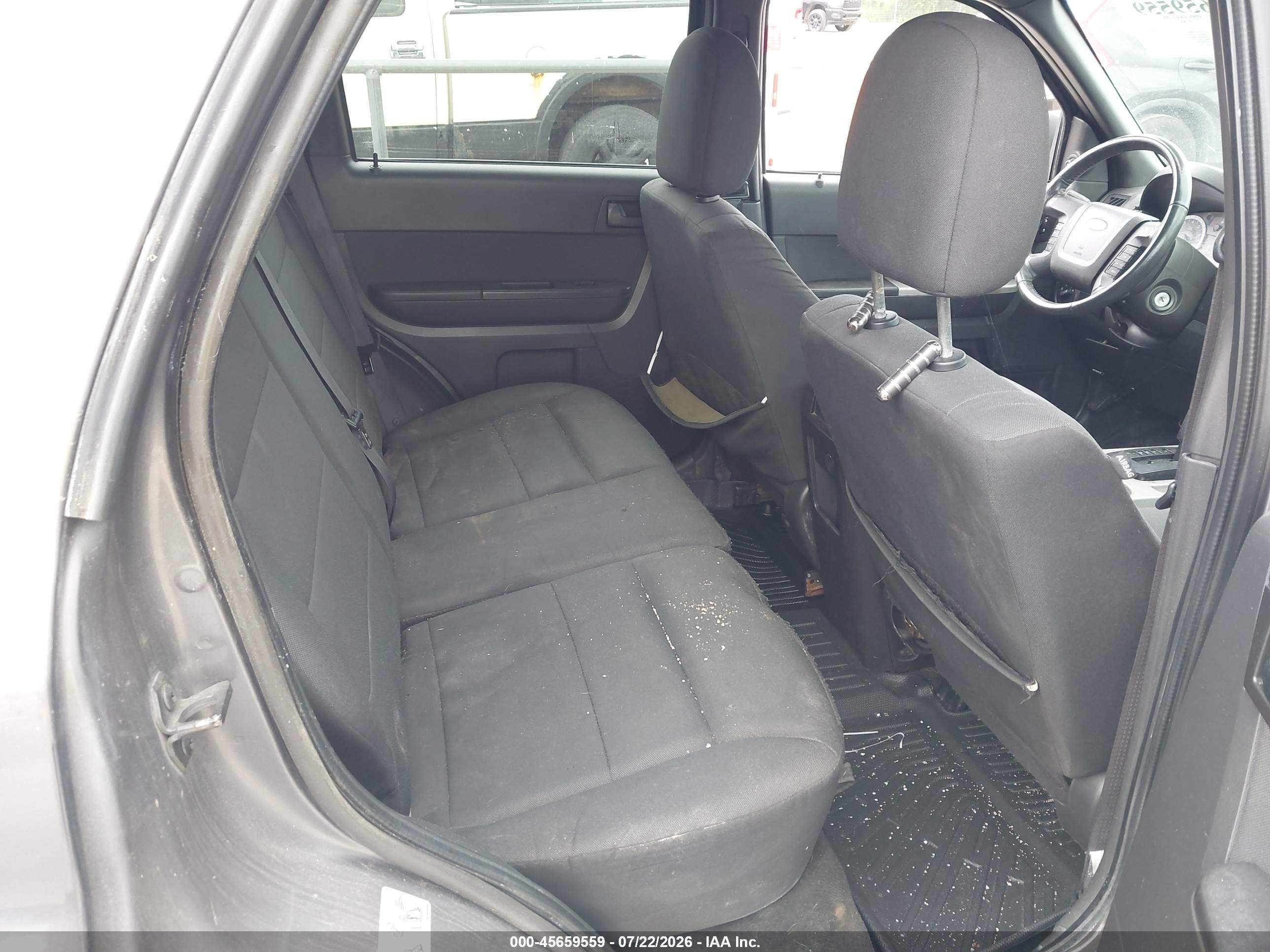 2011 Ford Escape Xlt Gray vin: 1FMCU9DG1BKC36625