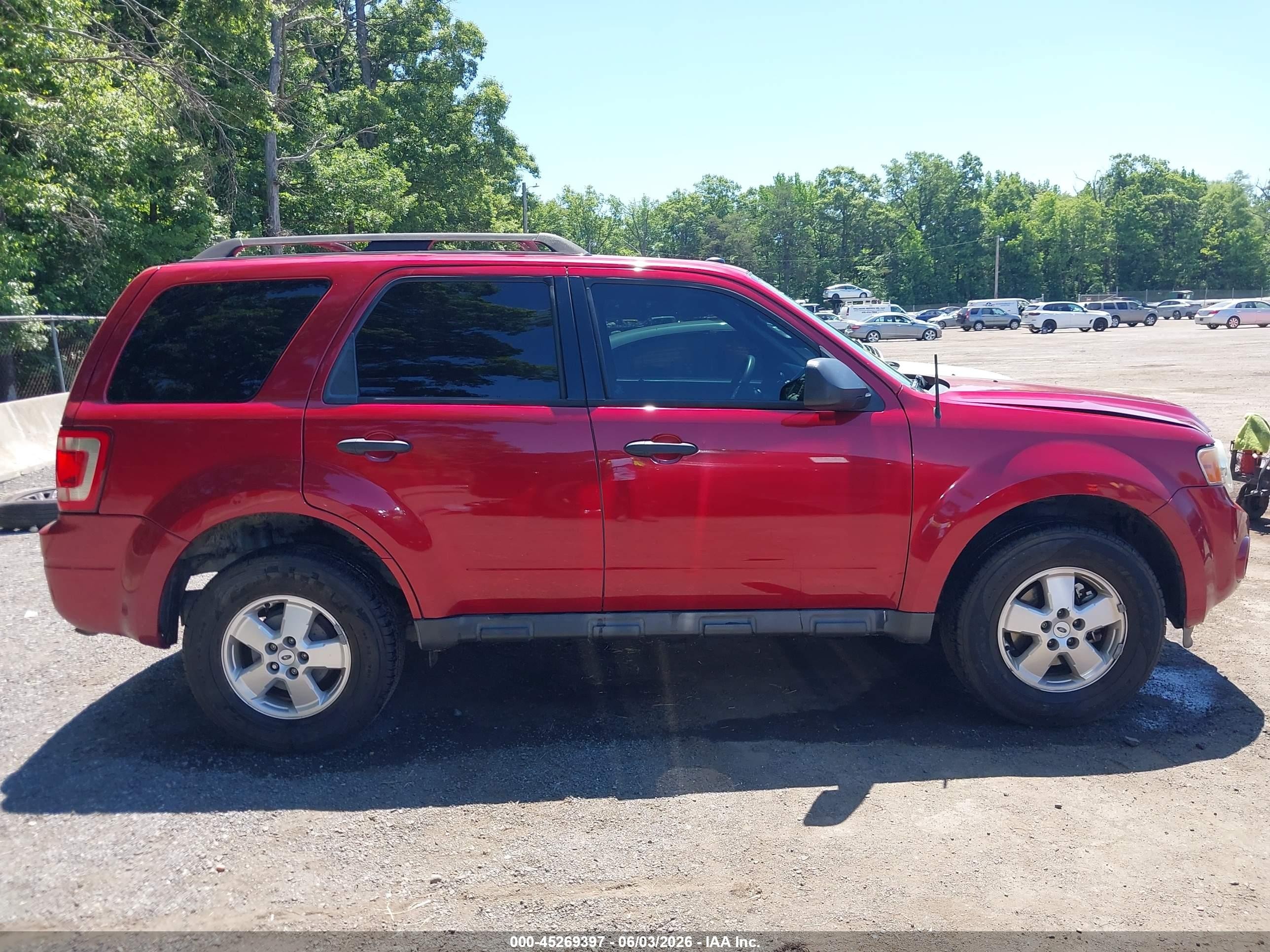 2012 Ford Escape Xlt Red vin: 1FMCU9DG1CKA72195