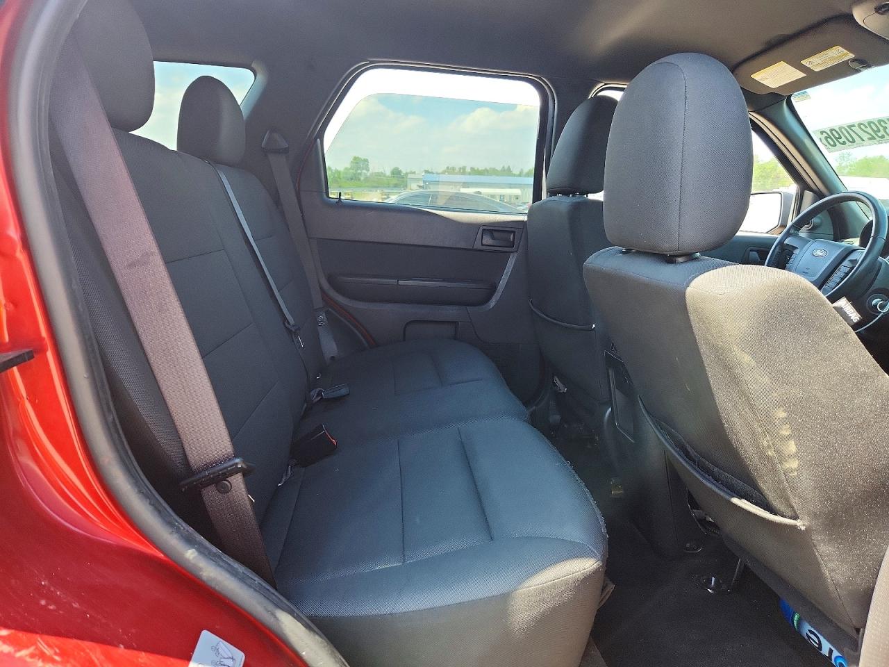 2012 Ford Escape Xlt Red vin: 1FMCU9DG1CKC59257