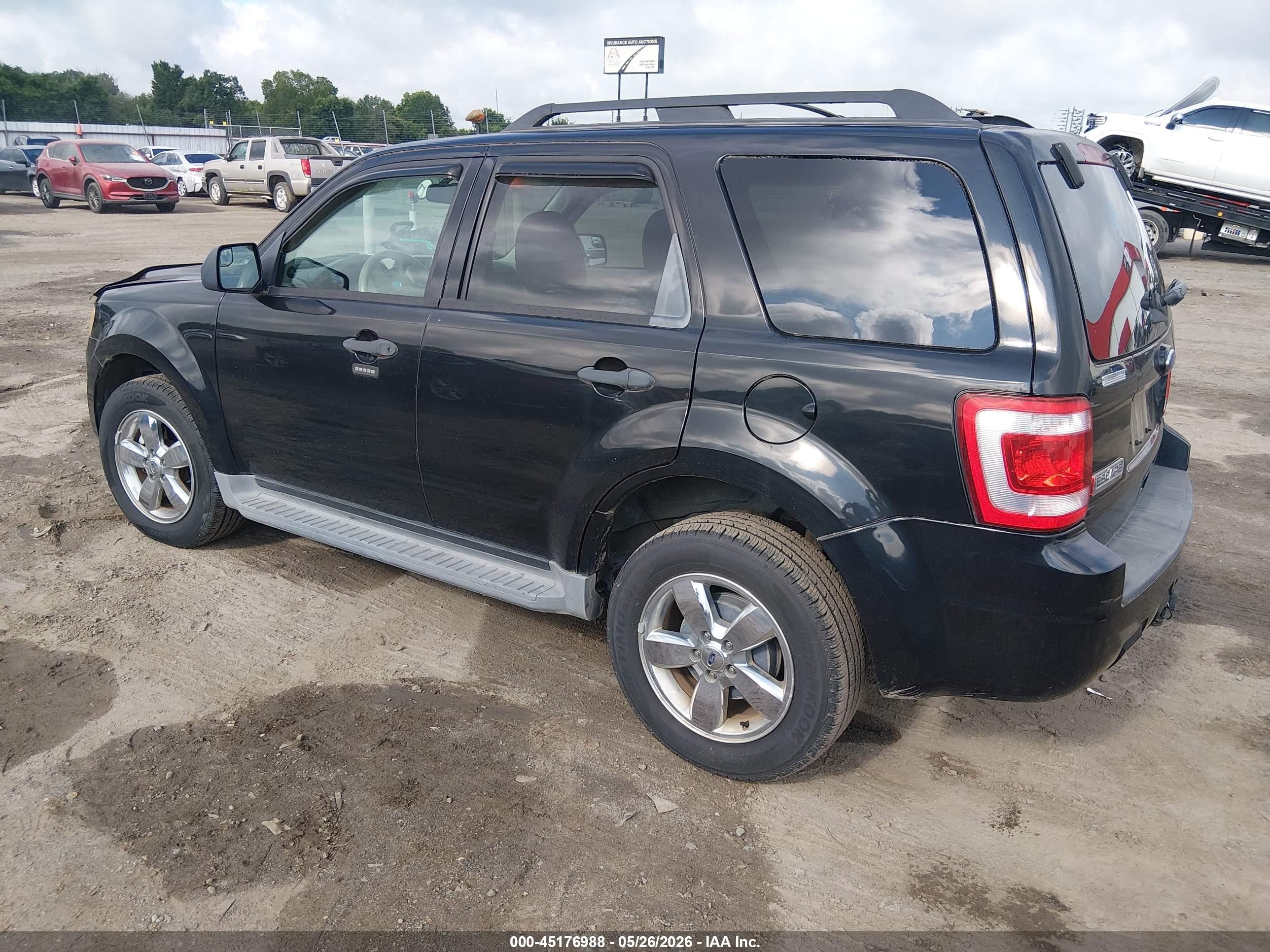 2011 Ford Escape Xlt Dark Blue vin: 1FMCU9DG2BKB20513