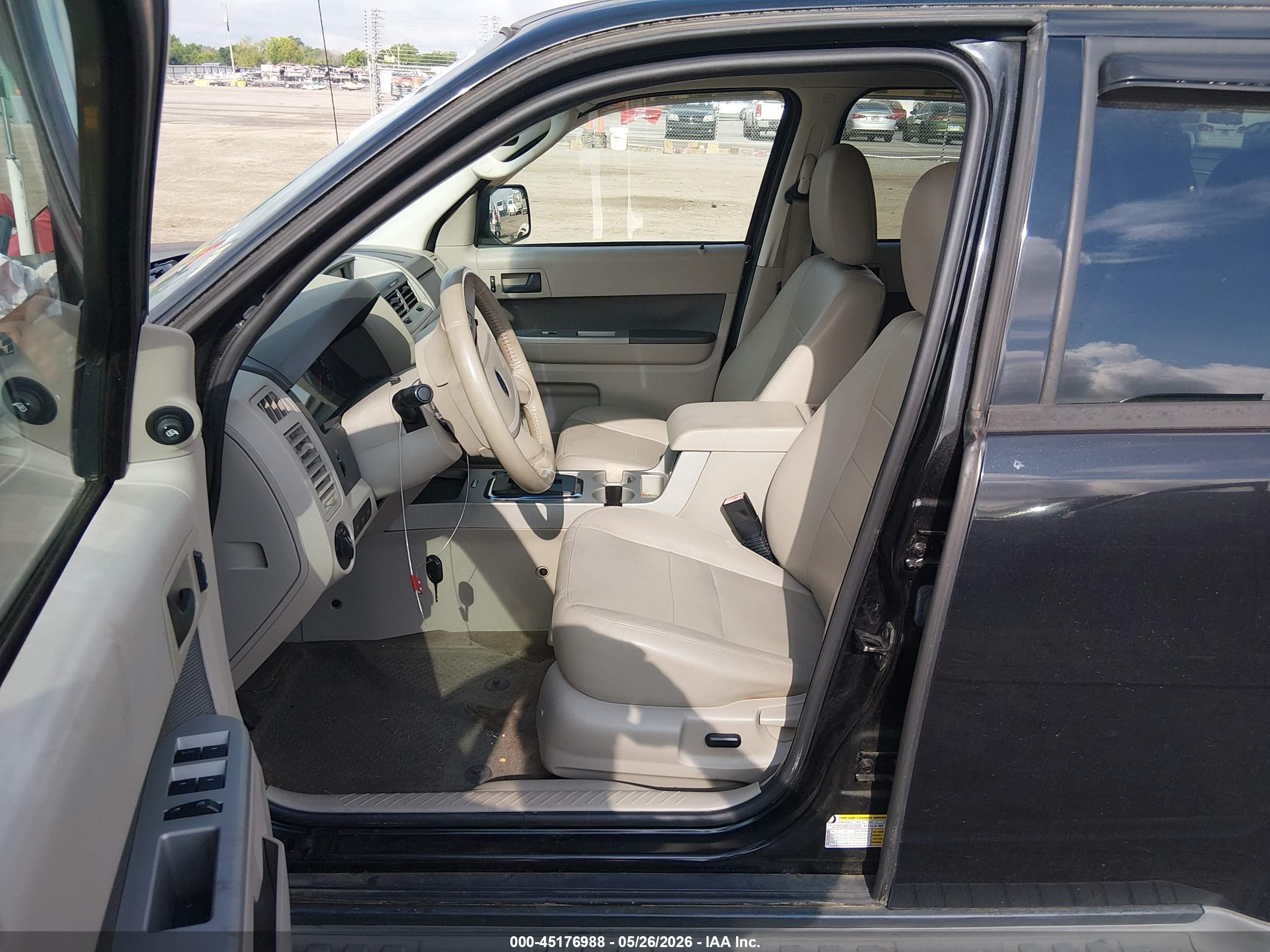 2011 Ford Escape Xlt Dark Blue vin: 1FMCU9DG2BKB20513