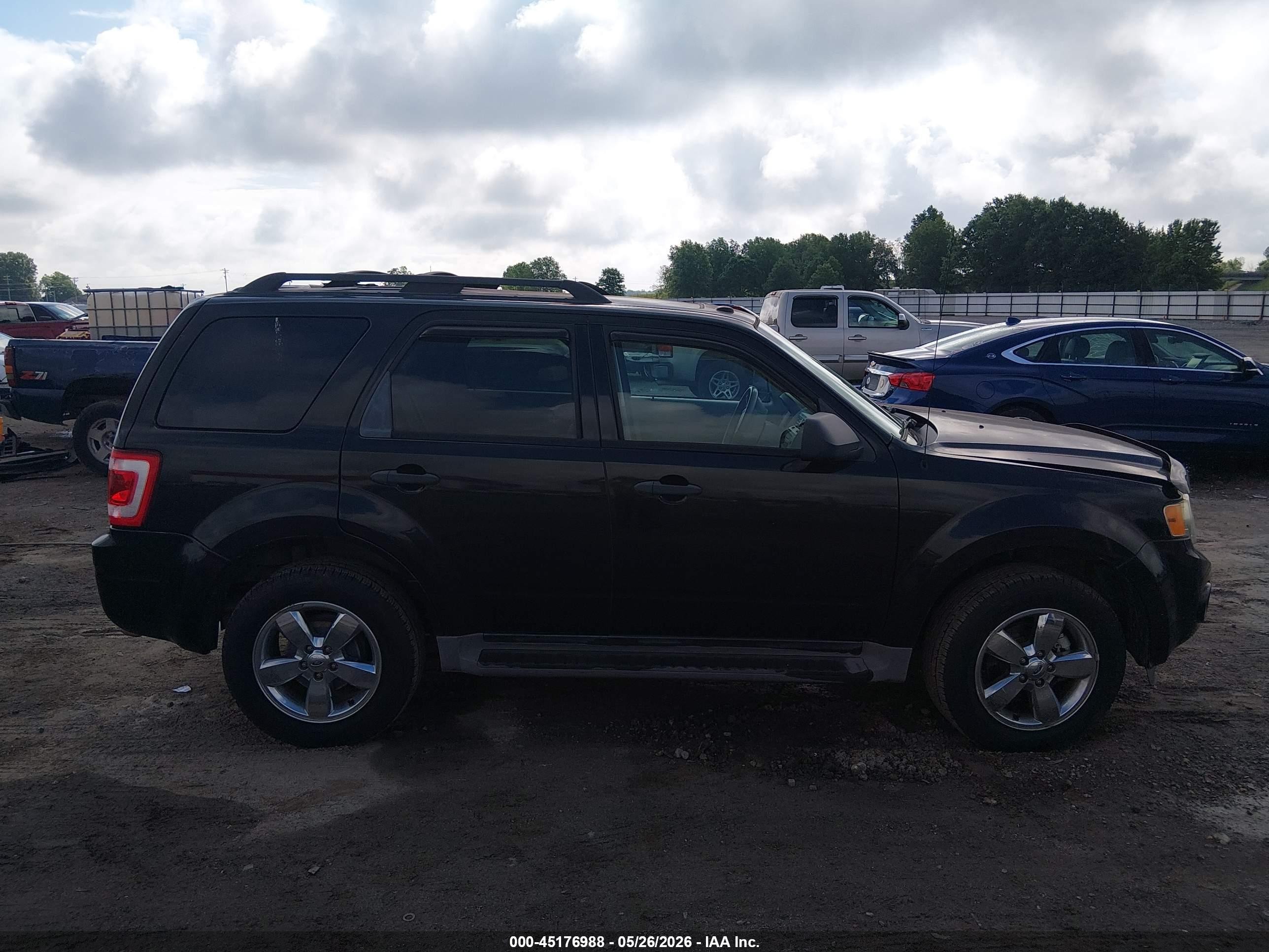 2011 Ford Escape Xlt Dark Blue vin: 1FMCU9DG2BKB20513