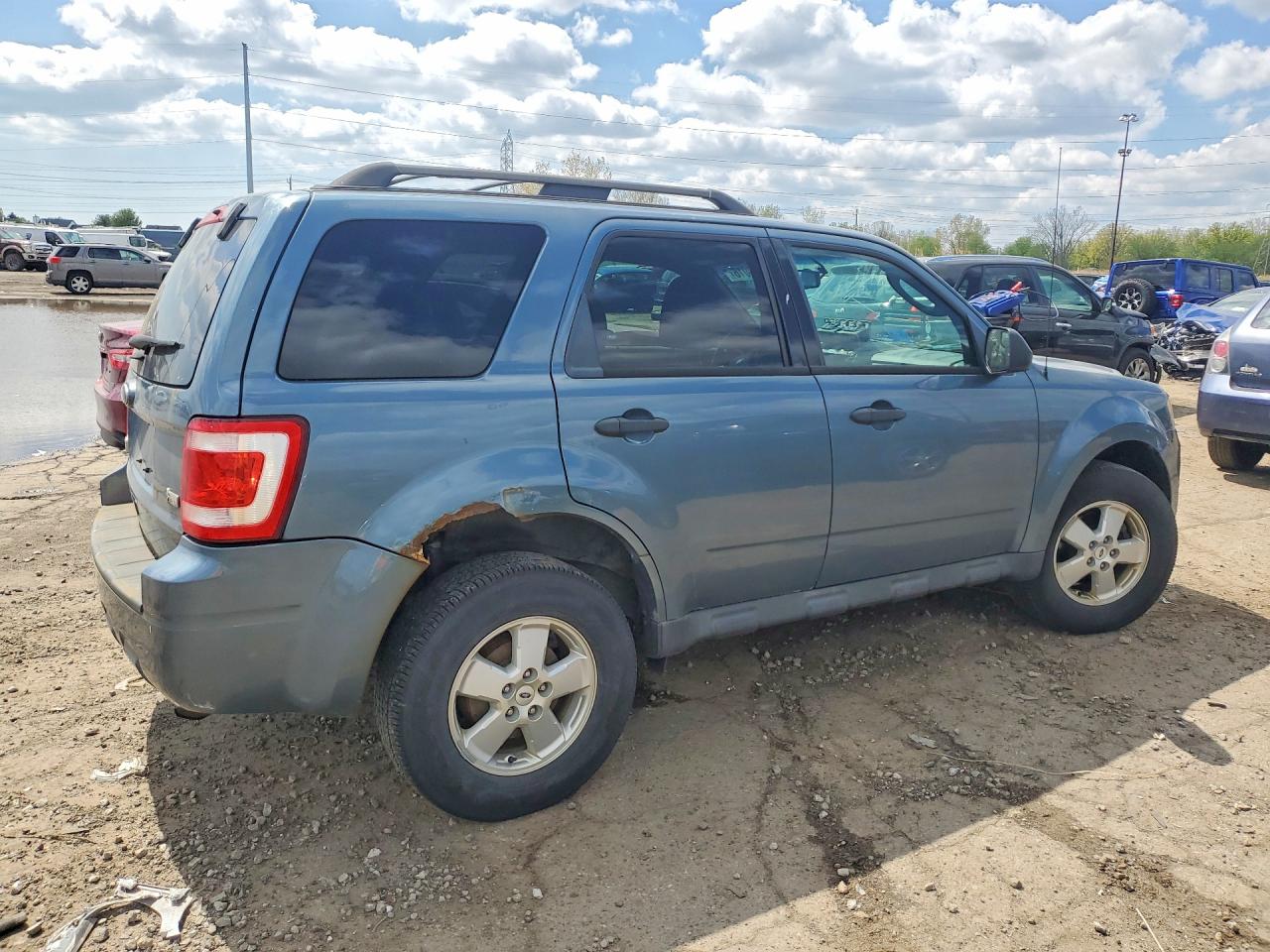 2011 Ford Escape Xlt Blue vin: 1FMCU9DG2BKB23296
