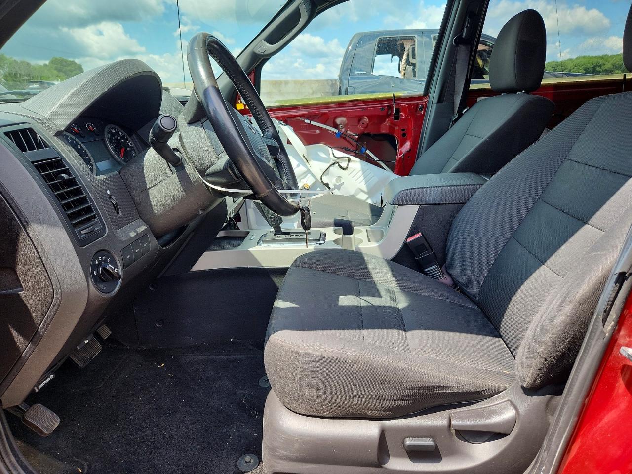 2012 Ford Escape Xlt Red vin: 1FMCU9DG2CKA69807
