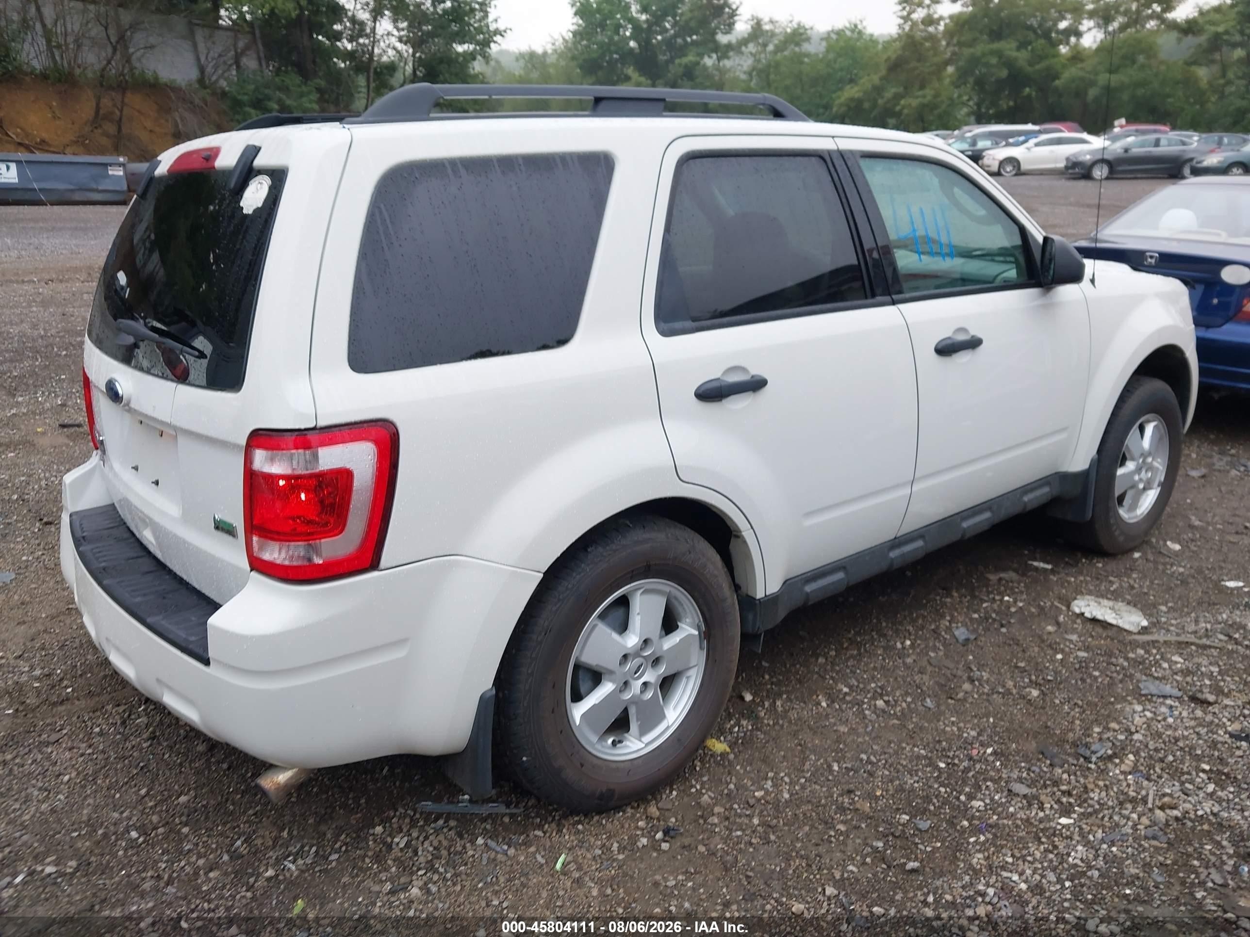 2012 Ford Escape Xlt White vin: 1FMCU9DG2CKB28340