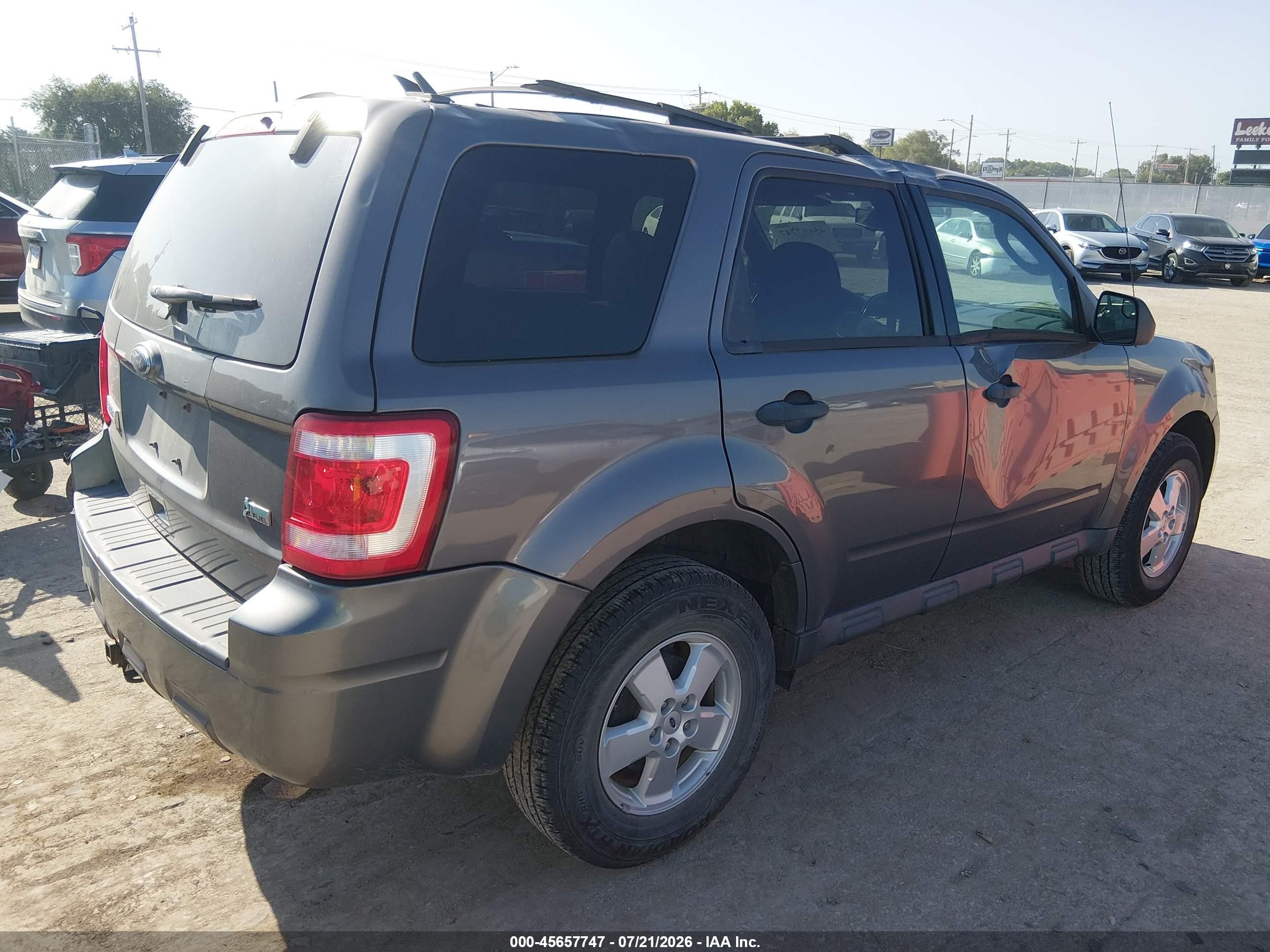 2010 Ford Escape Xlt Gray vin: 1FMCU9DG3AKC48712