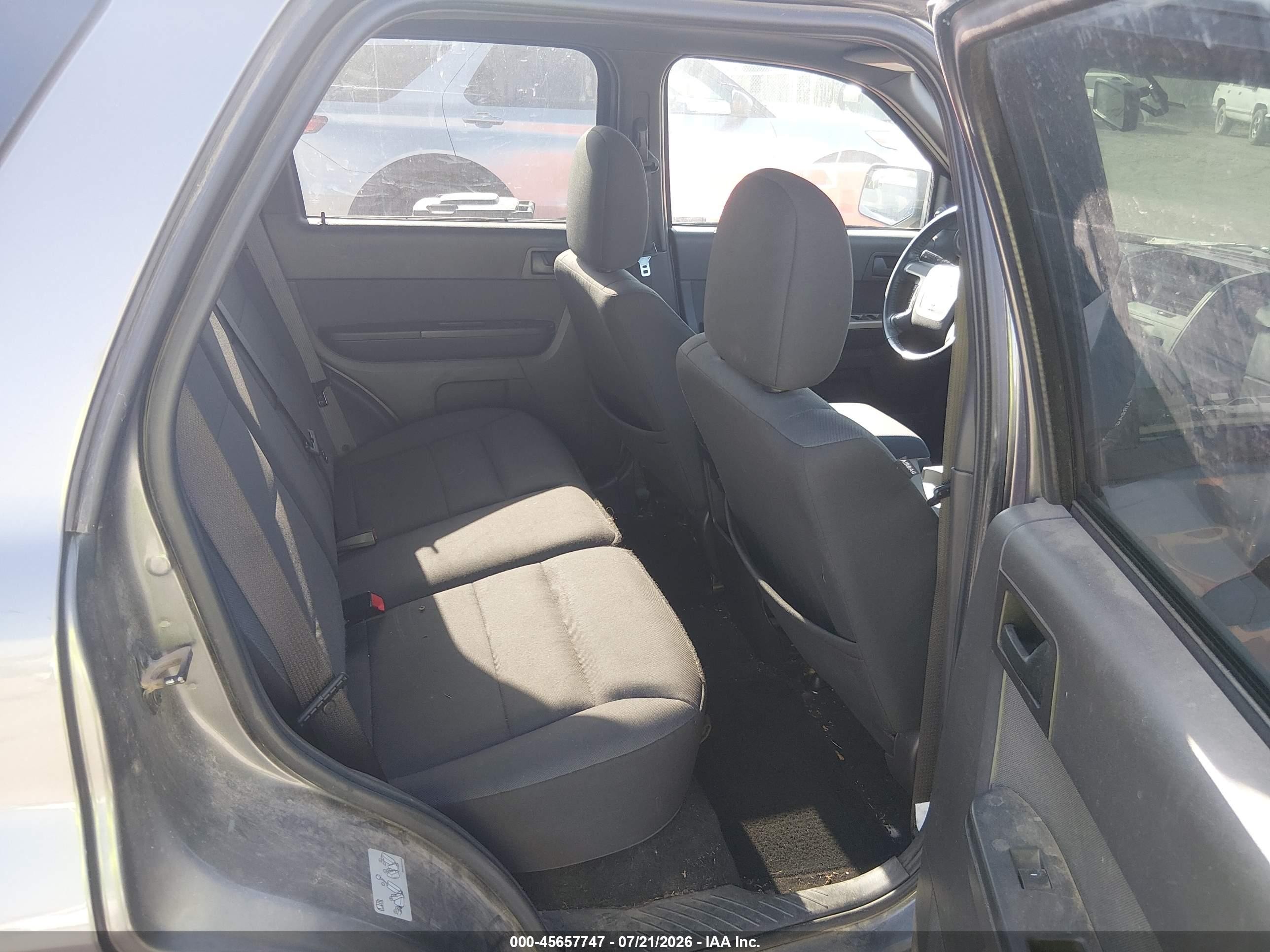 2010 Ford Escape Xlt Gray vin: 1FMCU9DG3AKC48712