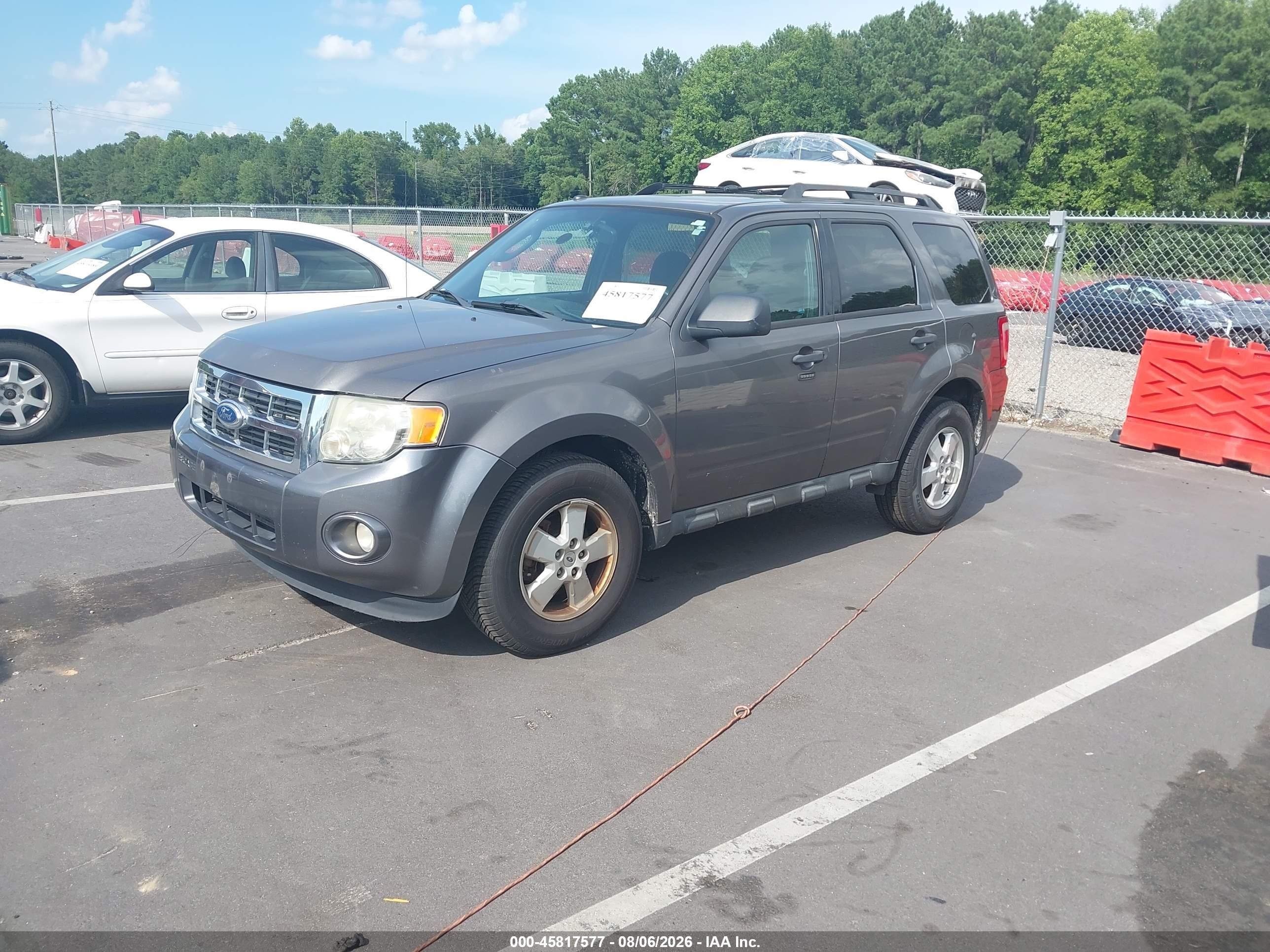 2011 Ford Escape Xlt Gray vin: 1FMCU9DG3BKA78045