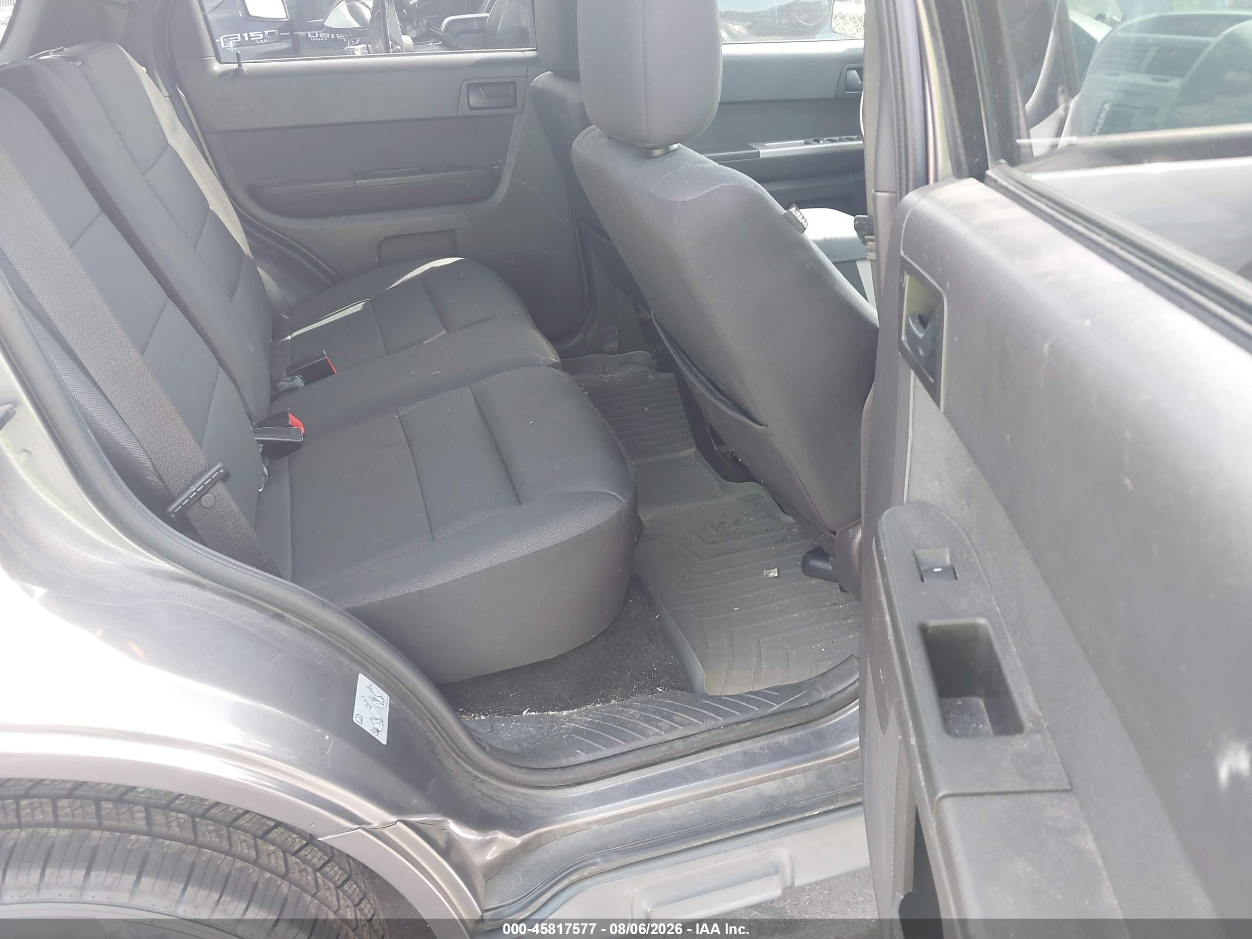 2011 Ford Escape Xlt Gray vin: 1FMCU9DG3BKA78045