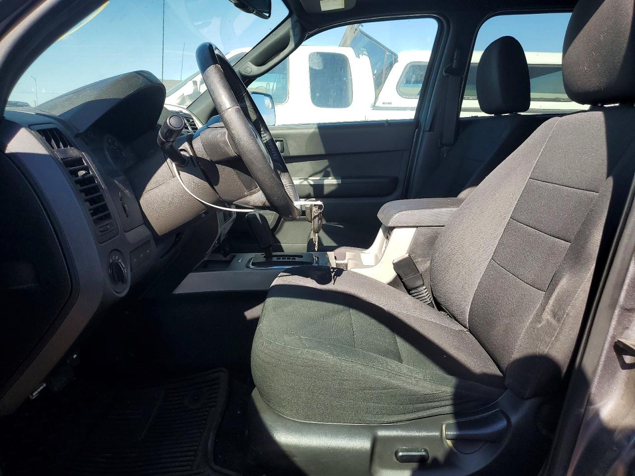 2011 Ford Escape Xlt Серебряный vin: 1FMCU9DG3BKB44643