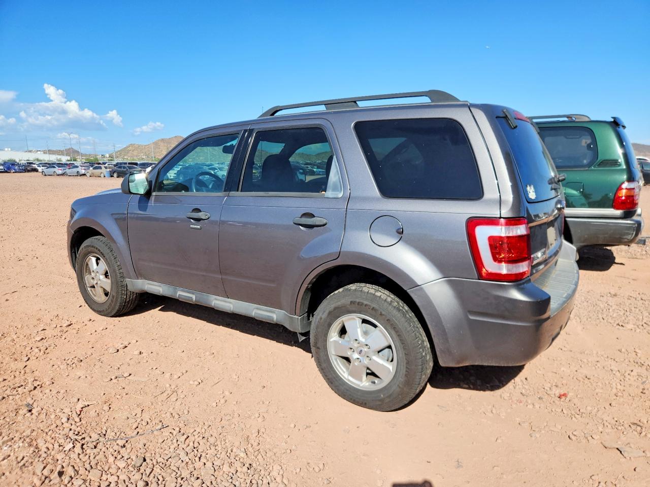 2011 Ford Escape Xlt Серебряный vin: 1FMCU9DG3BKB44643