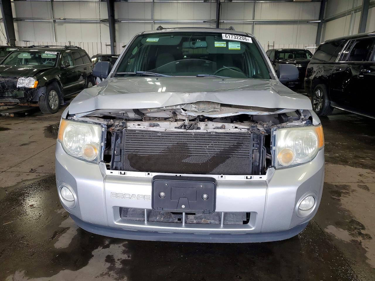2011 Ford Escape Xlt Silver vin: 1FMCU9DG3BKC38974