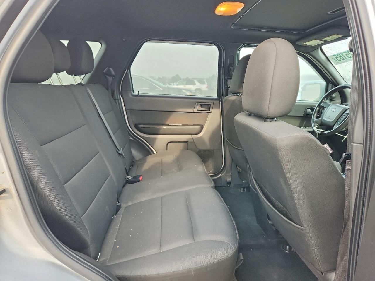 2011 Ford Escape Xlt Silver vin: 1FMCU9DG3BKC59341