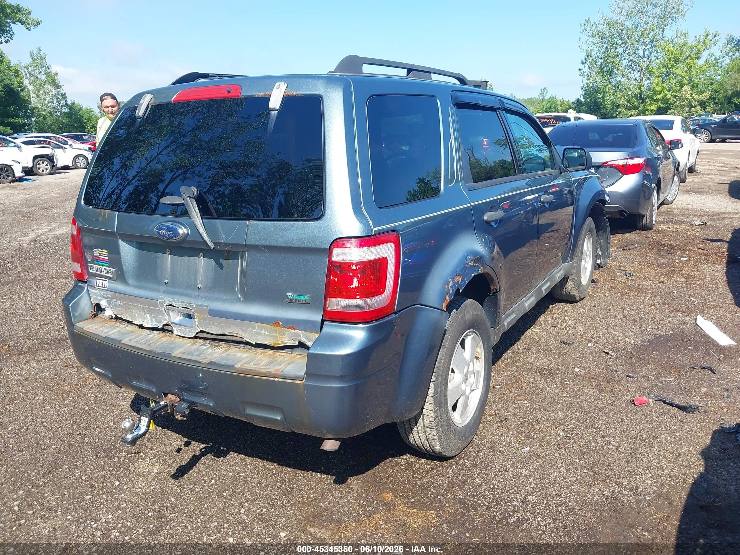 2012 Ford Escape Xlt Blue vin: 1FMCU9DG3CKB51075