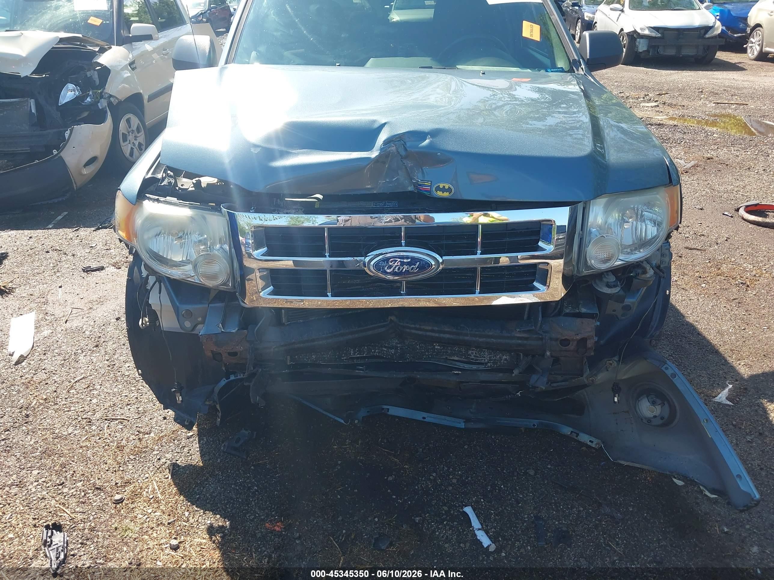 2012 Ford Escape Xlt Blue vin: 1FMCU9DG3CKB51075