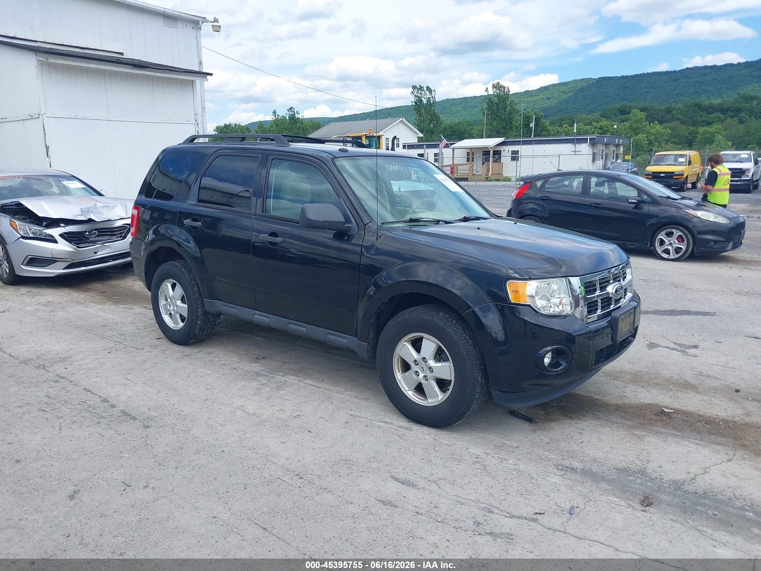 2012 Ford Escape Xlt Черный vin: 1FMCU9DG3CKC34652