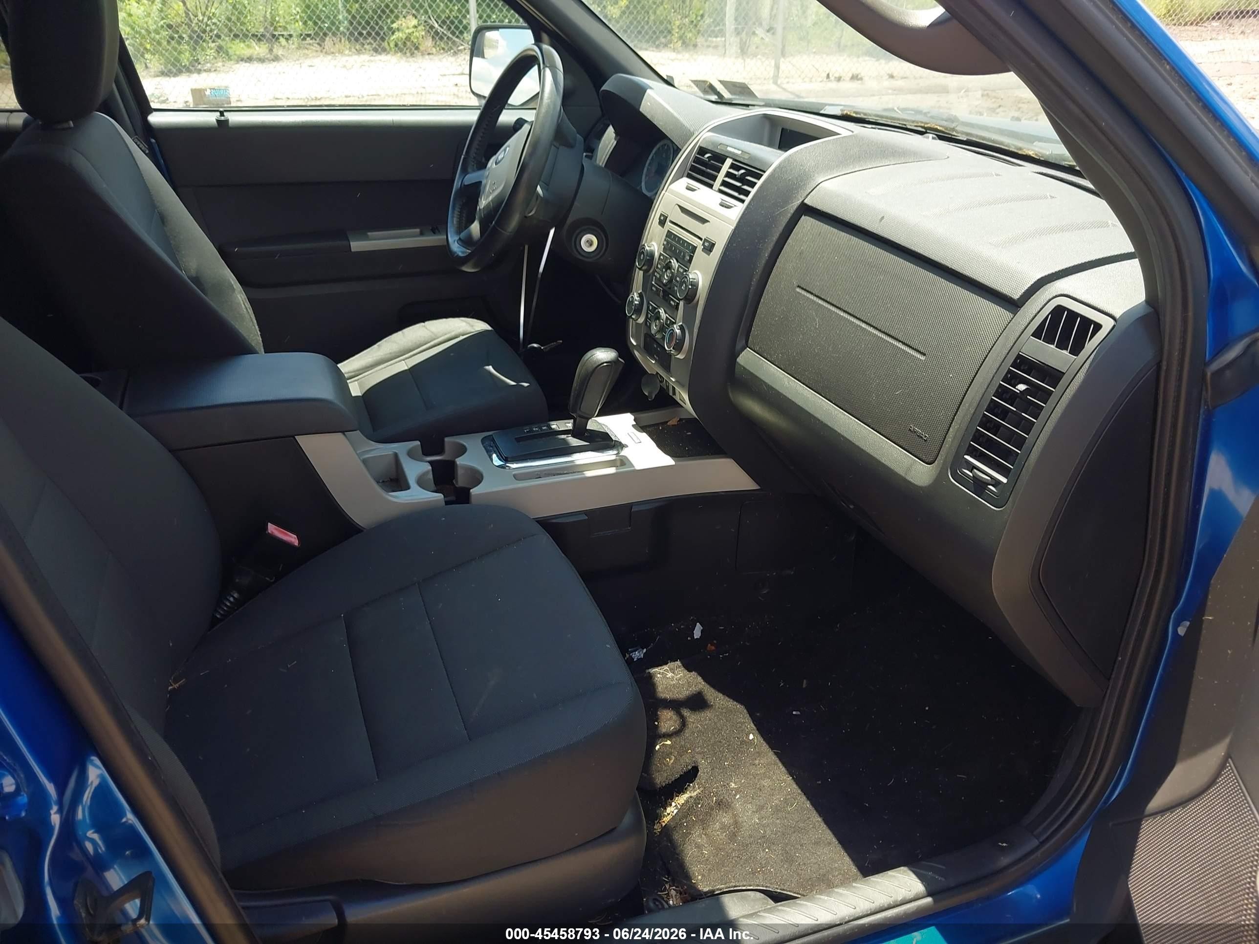 2012 Ford Escape Xlt Blue vin: 1FMCU9DG3CKC53038