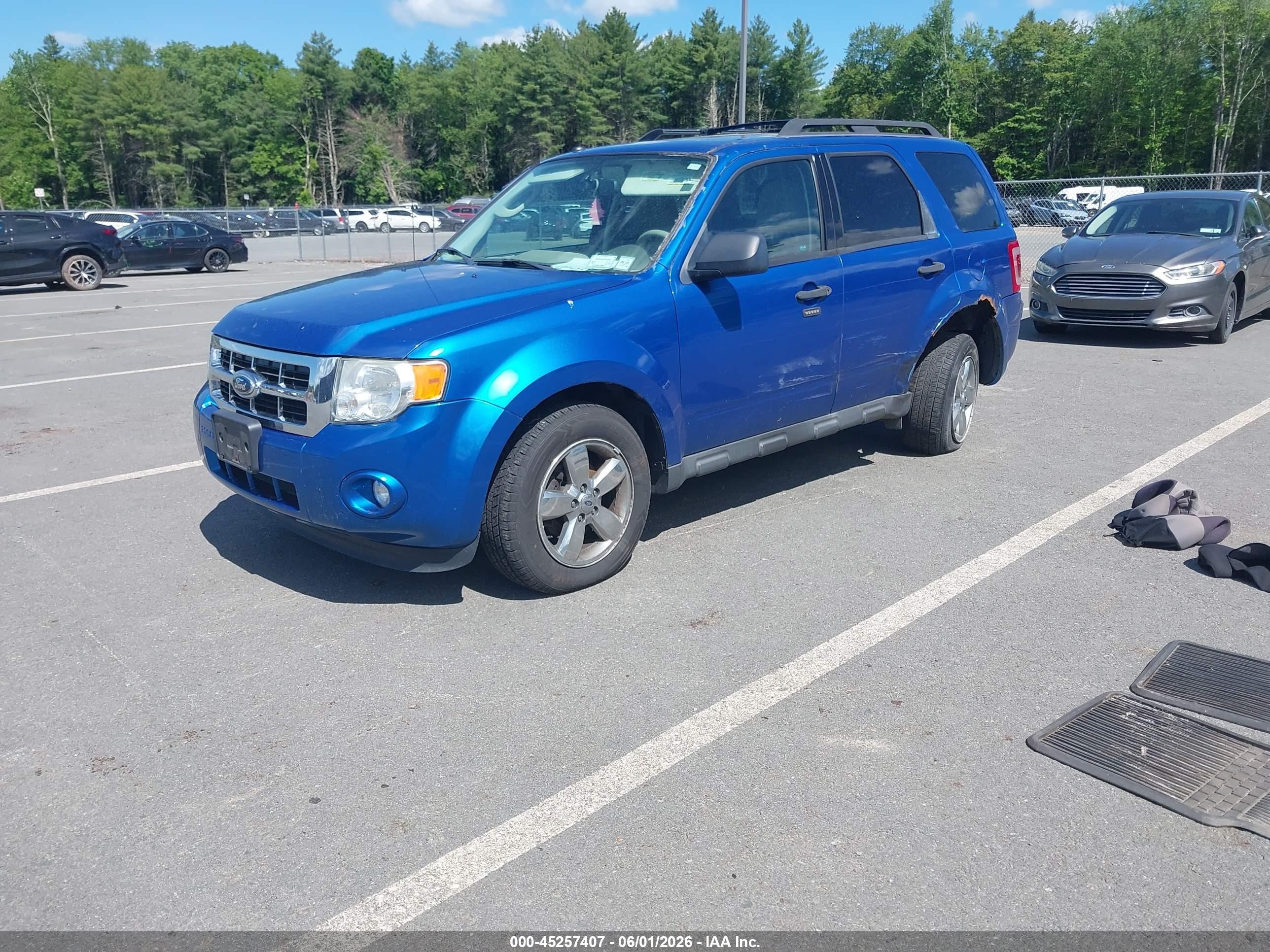 2012 Ford Escape Xlt Blue vin: 1FMCU9DG3CKC74214